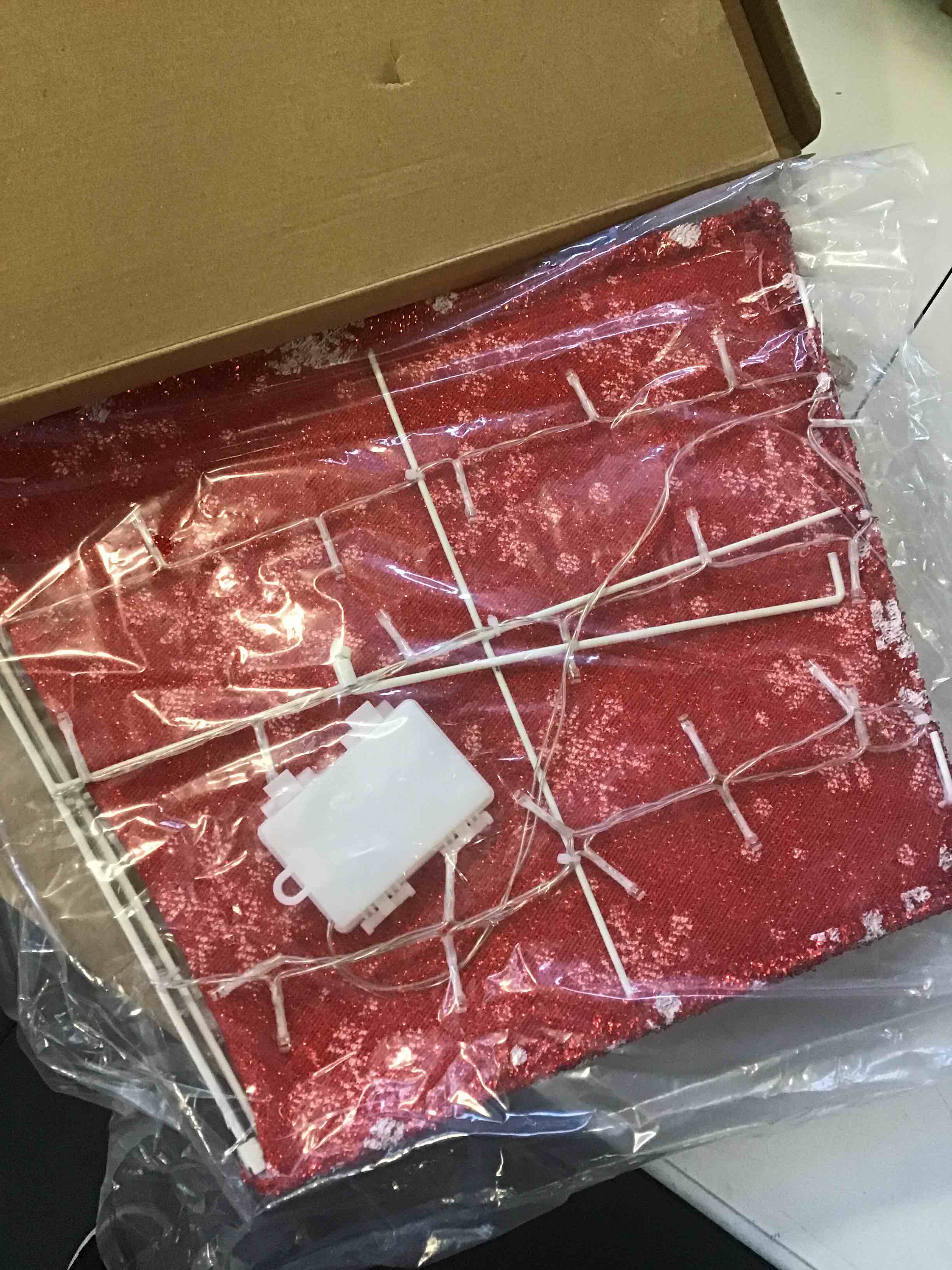 https://s3.amazonaws.com/lotting-images-prod/bidfta/PPE2172364_1739217507658.jpeg
