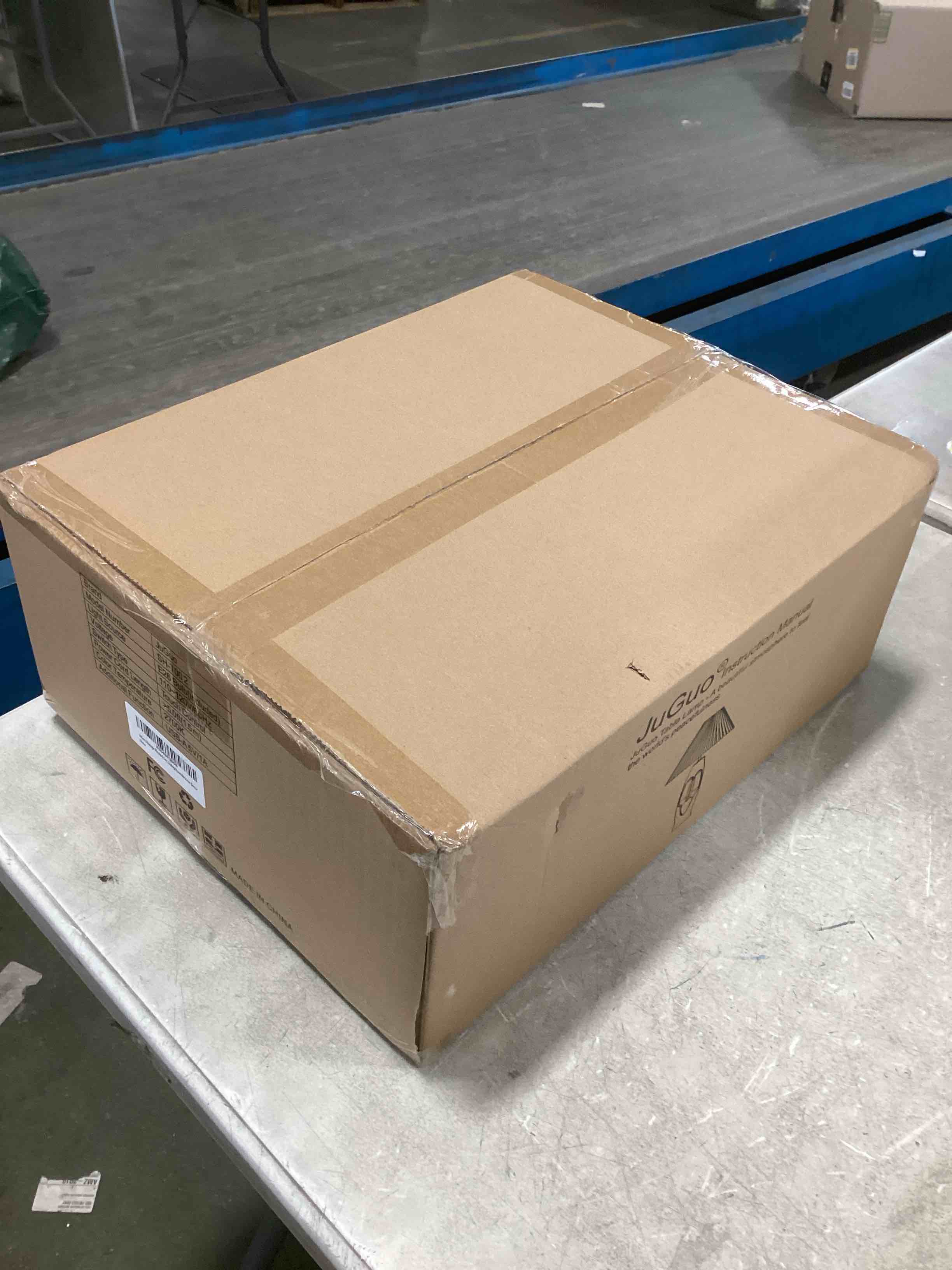https://s3.amazonaws.com/lotting-images-prod/bidfta/PPE2173578_1738183930965.jpeg