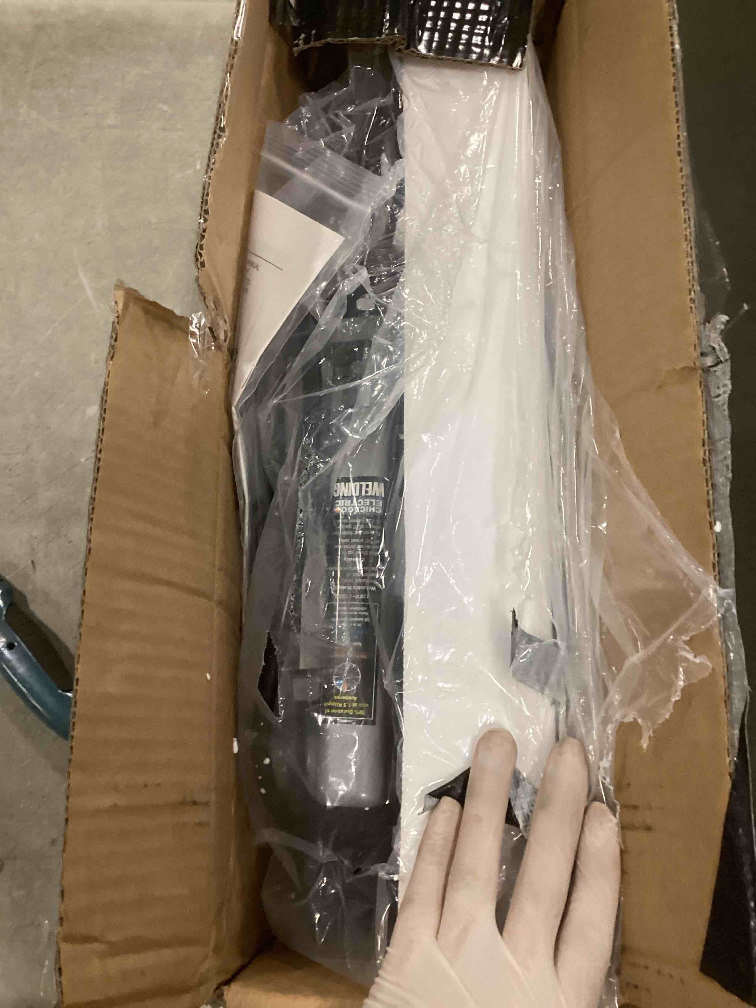 https://s3.amazonaws.com/lotting-images-prod/bidfta/PPE2174828_1738764522320.jpeg