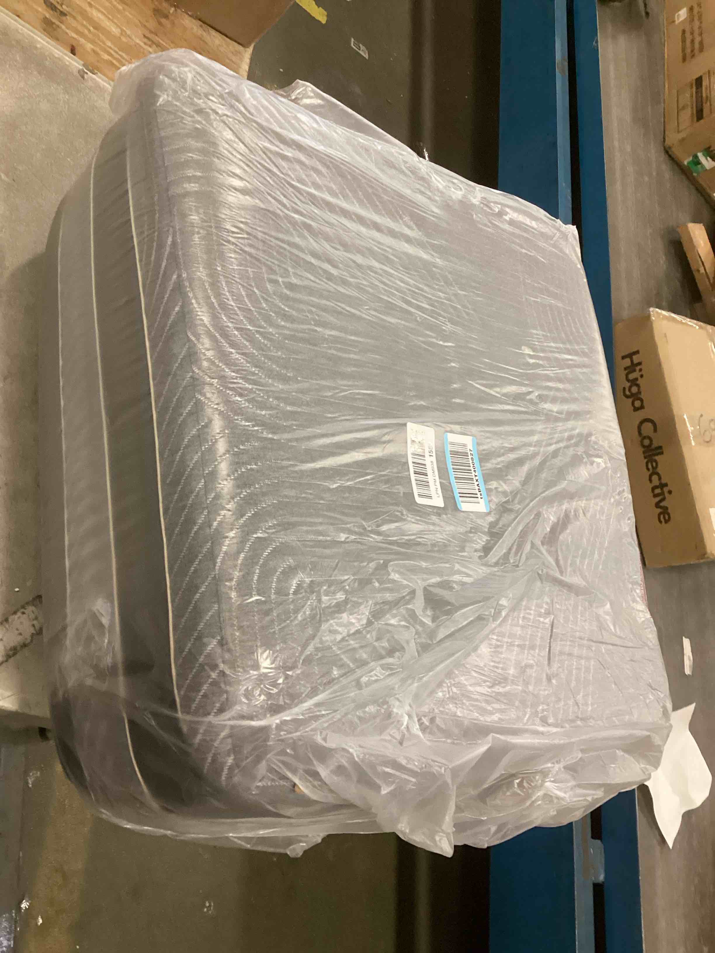 https://s3.amazonaws.com/lotting-images-prod/bidfta/PPE2174994_1738782964715.jpeg