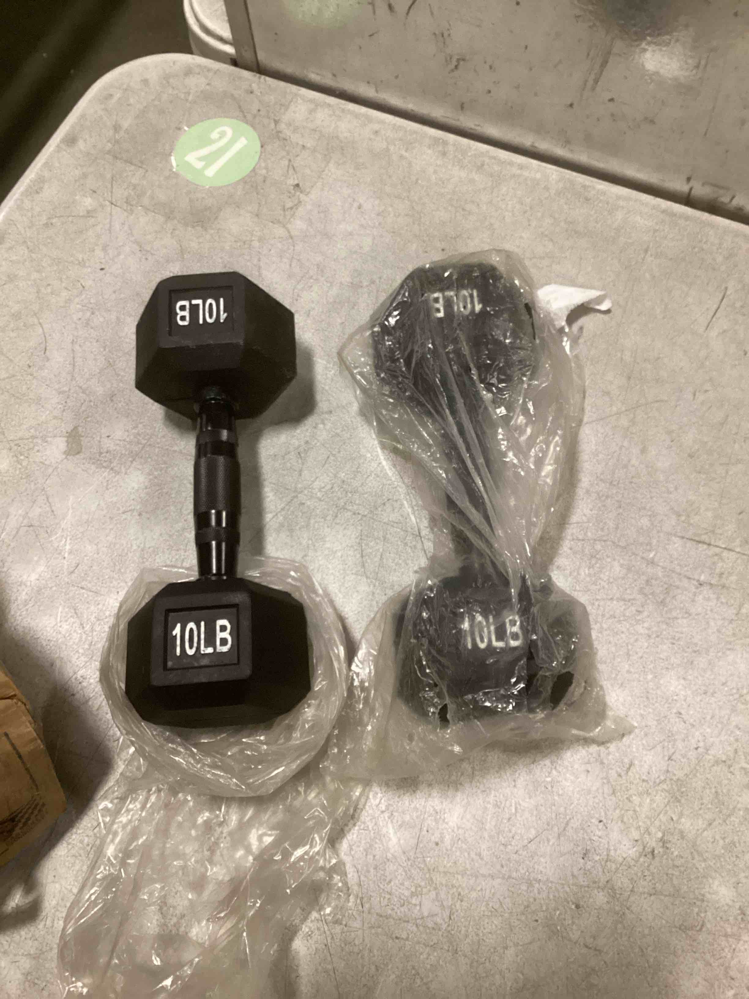https://s3.amazonaws.com/lotting-images-prod/bidfta/PPE2175455_1738932724886.jpeg
