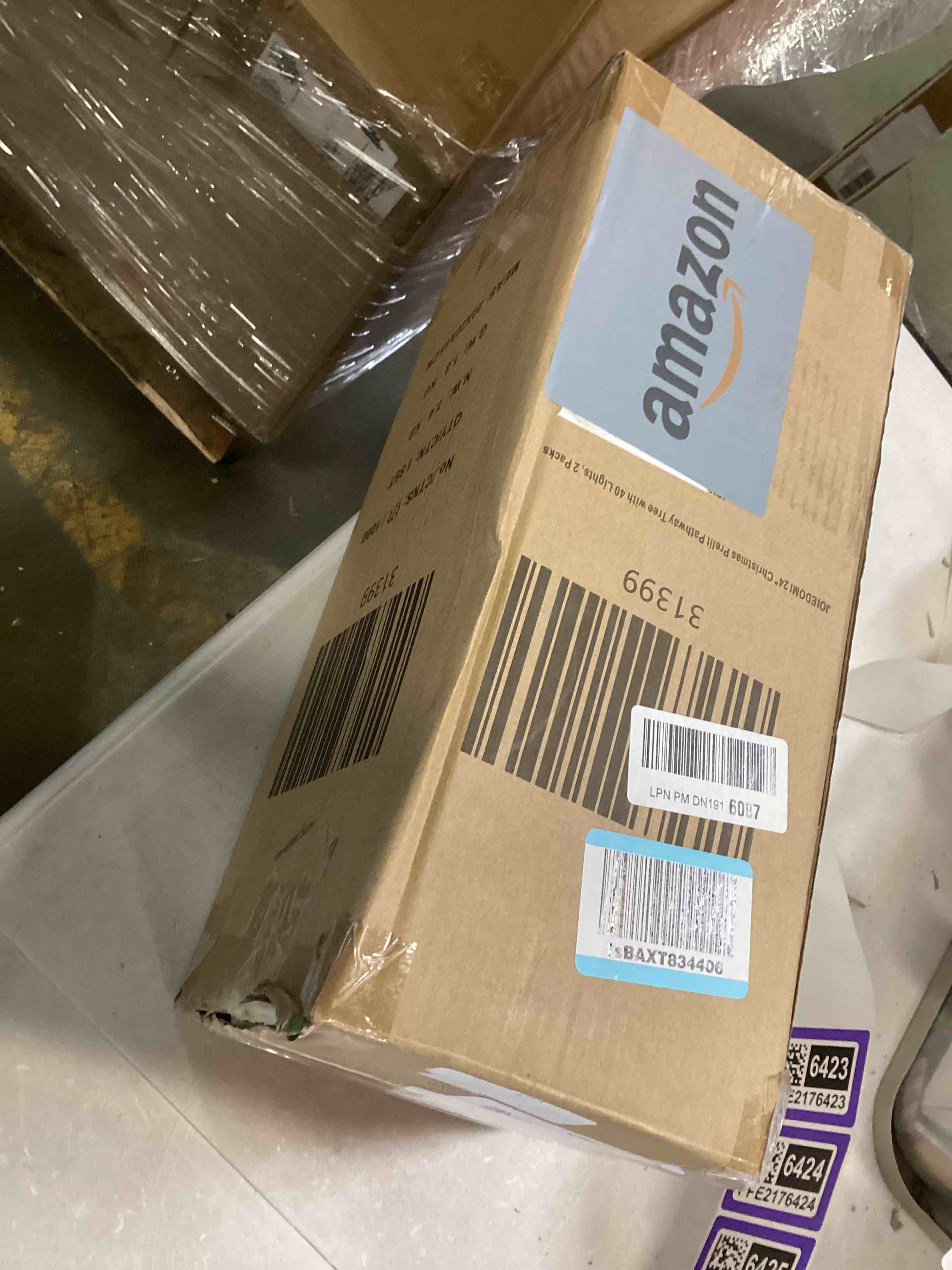 https://s3.amazonaws.com/lotting-images-prod/bidfta/PPE2176423_1739215650634.jpeg