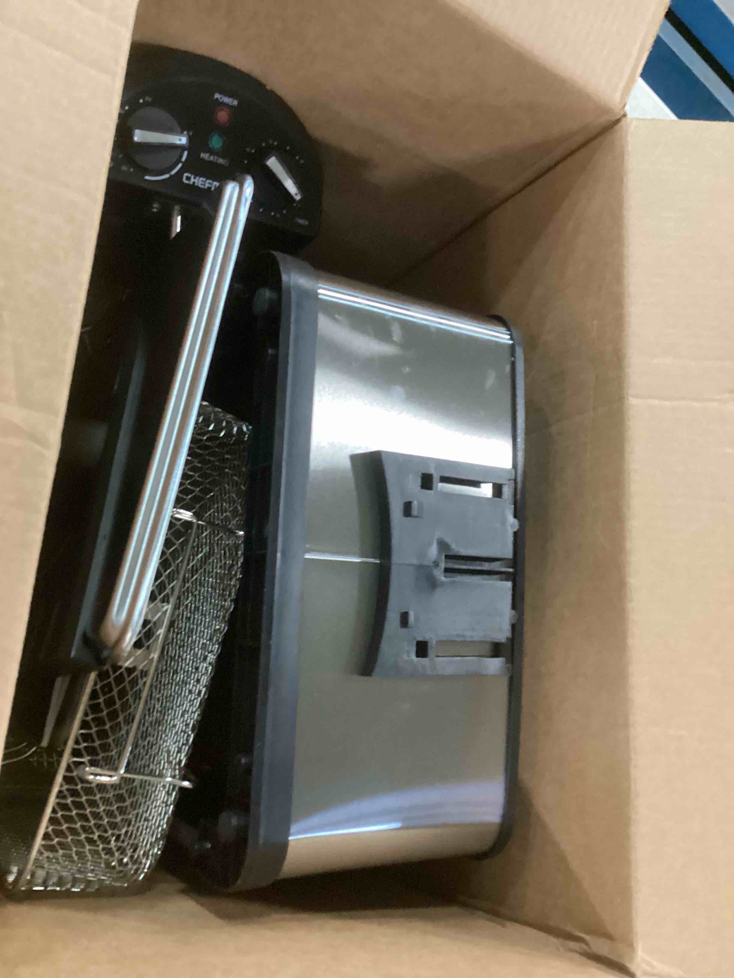 https://s3.amazonaws.com/lotting-images-prod/bidfta/PPE2177032_1739452922503.jpeg