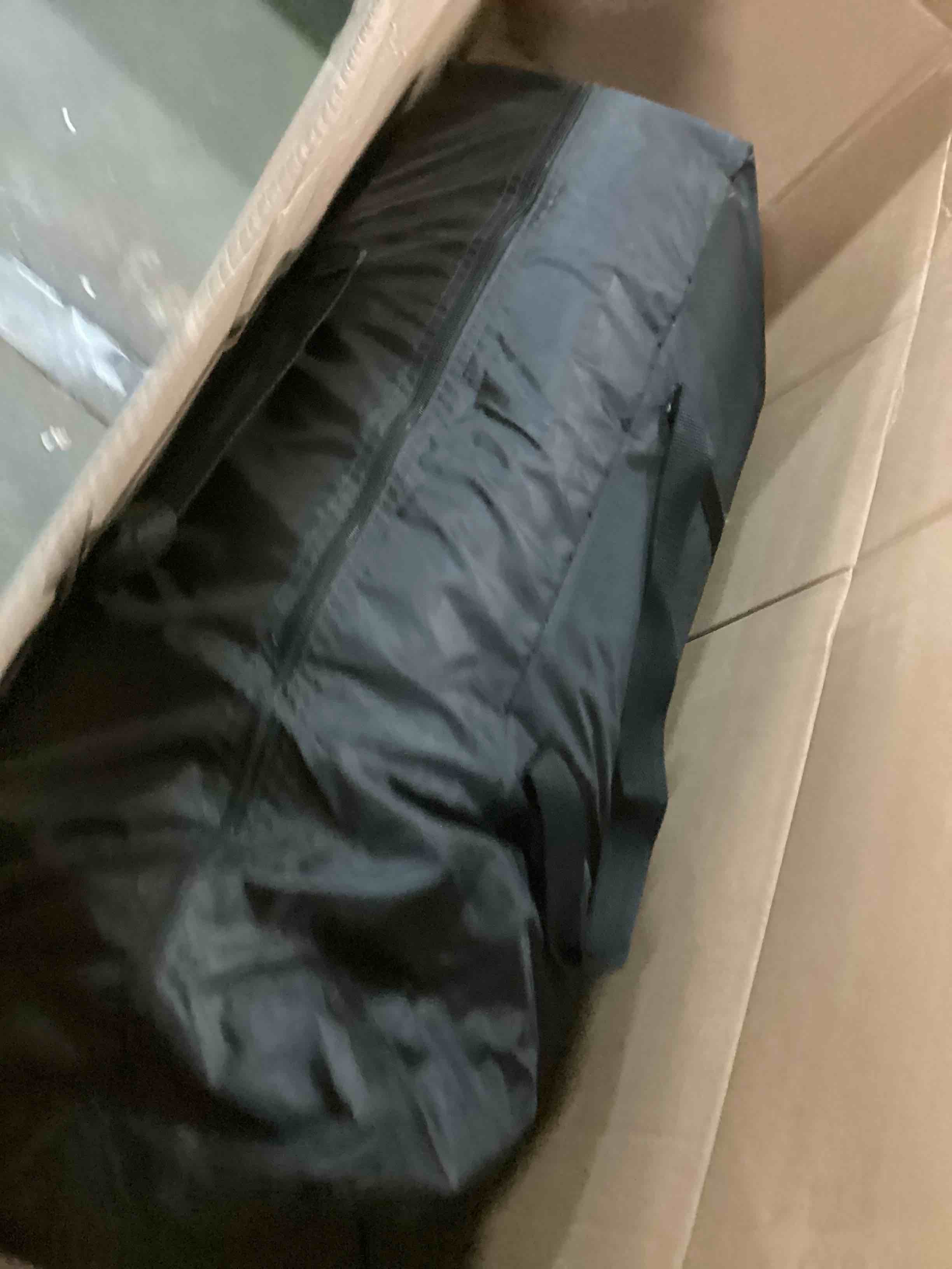 https://s3.amazonaws.com/lotting-images-prod/bidfta/PPE2177085_1739460135847.jpeg