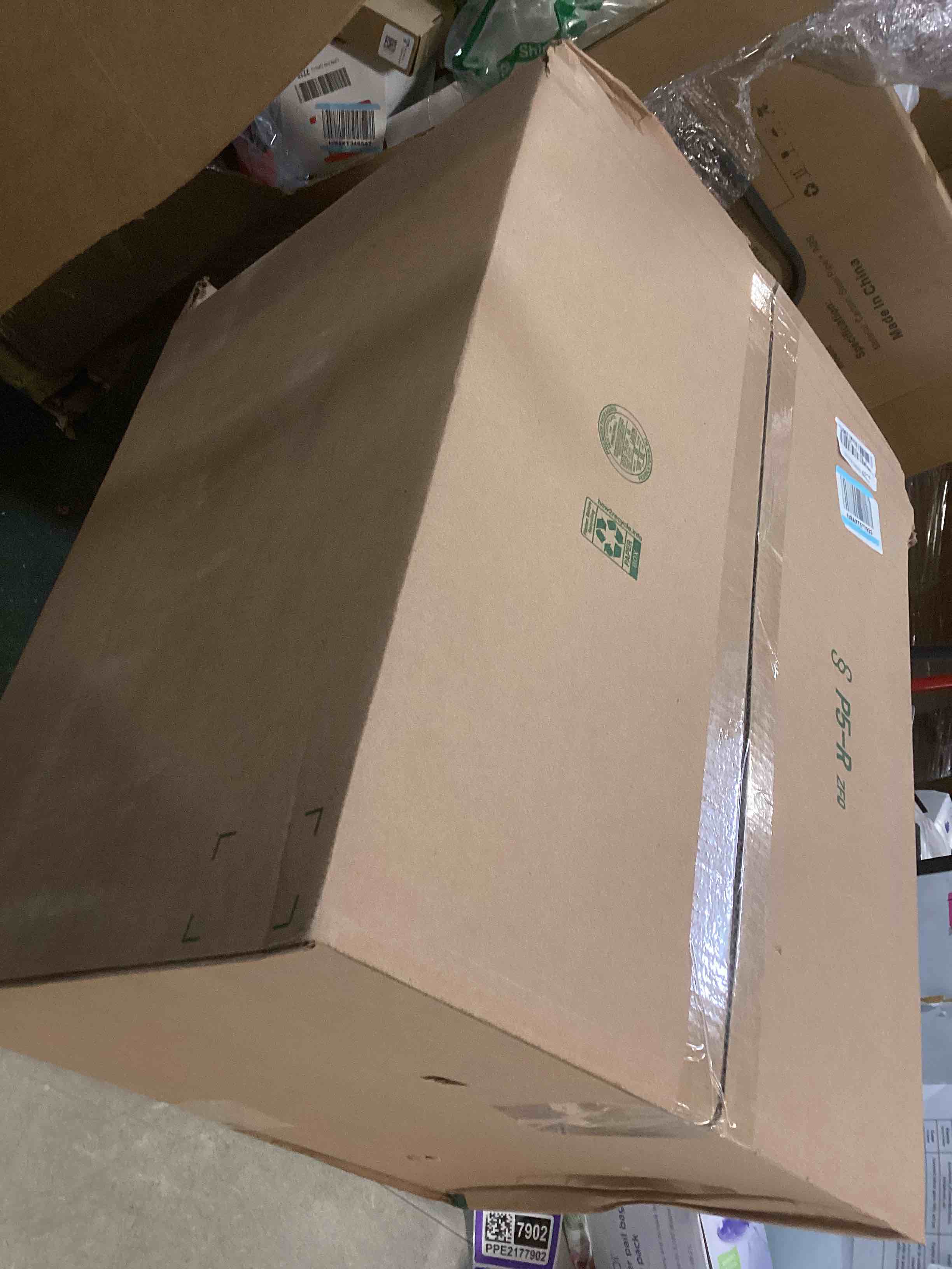 https://s3.amazonaws.com/lotting-images-prod/bidfta/PPE2177902_1739902839014.jpeg