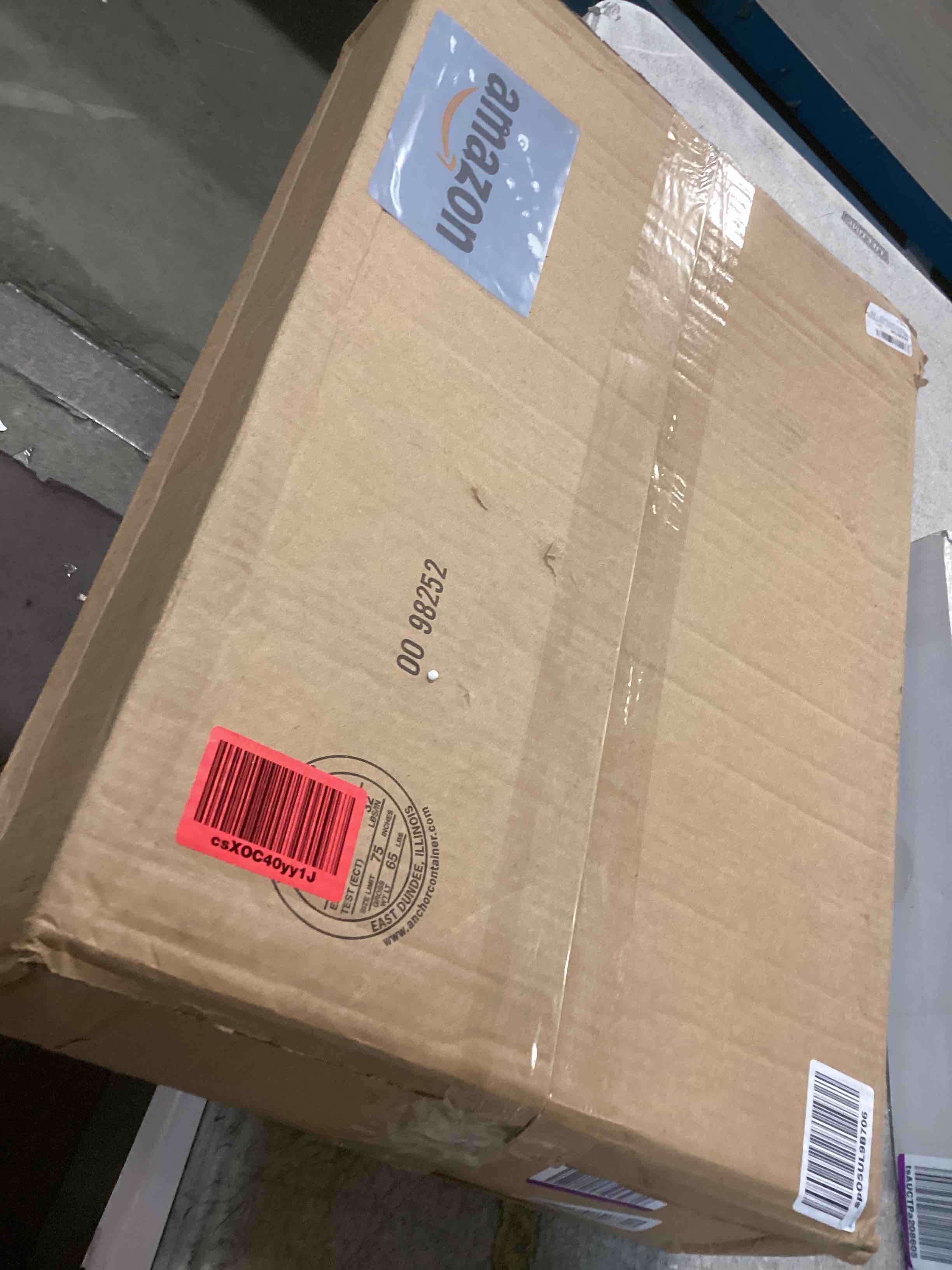 https://s3.amazonaws.com/lotting-images-prod/bidfta/PPE2178619_1740161972031.jpeg
