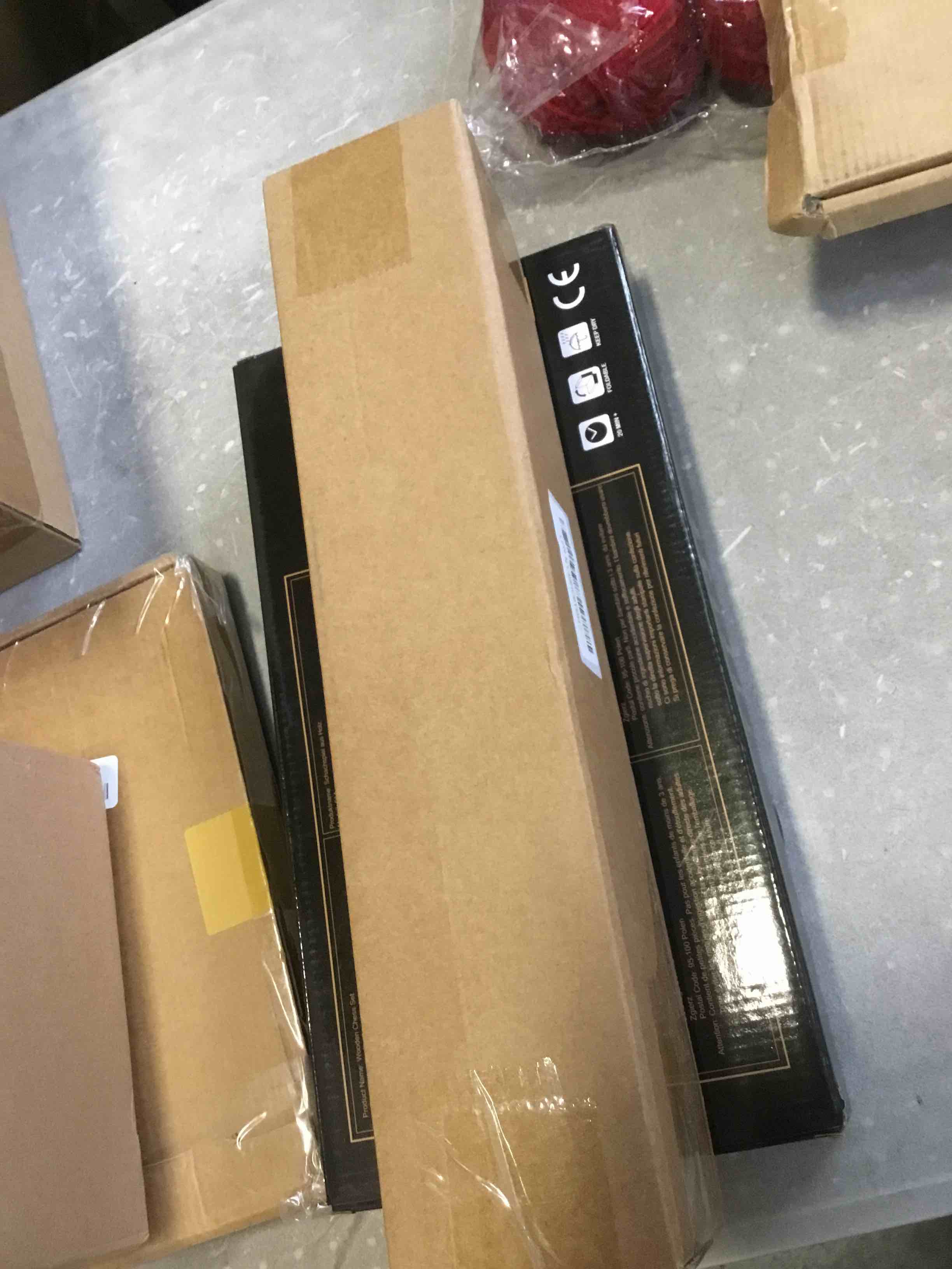 https://s3.amazonaws.com/lotting-images-prod/bidfta/PPE2180983_1737646952362.jpeg