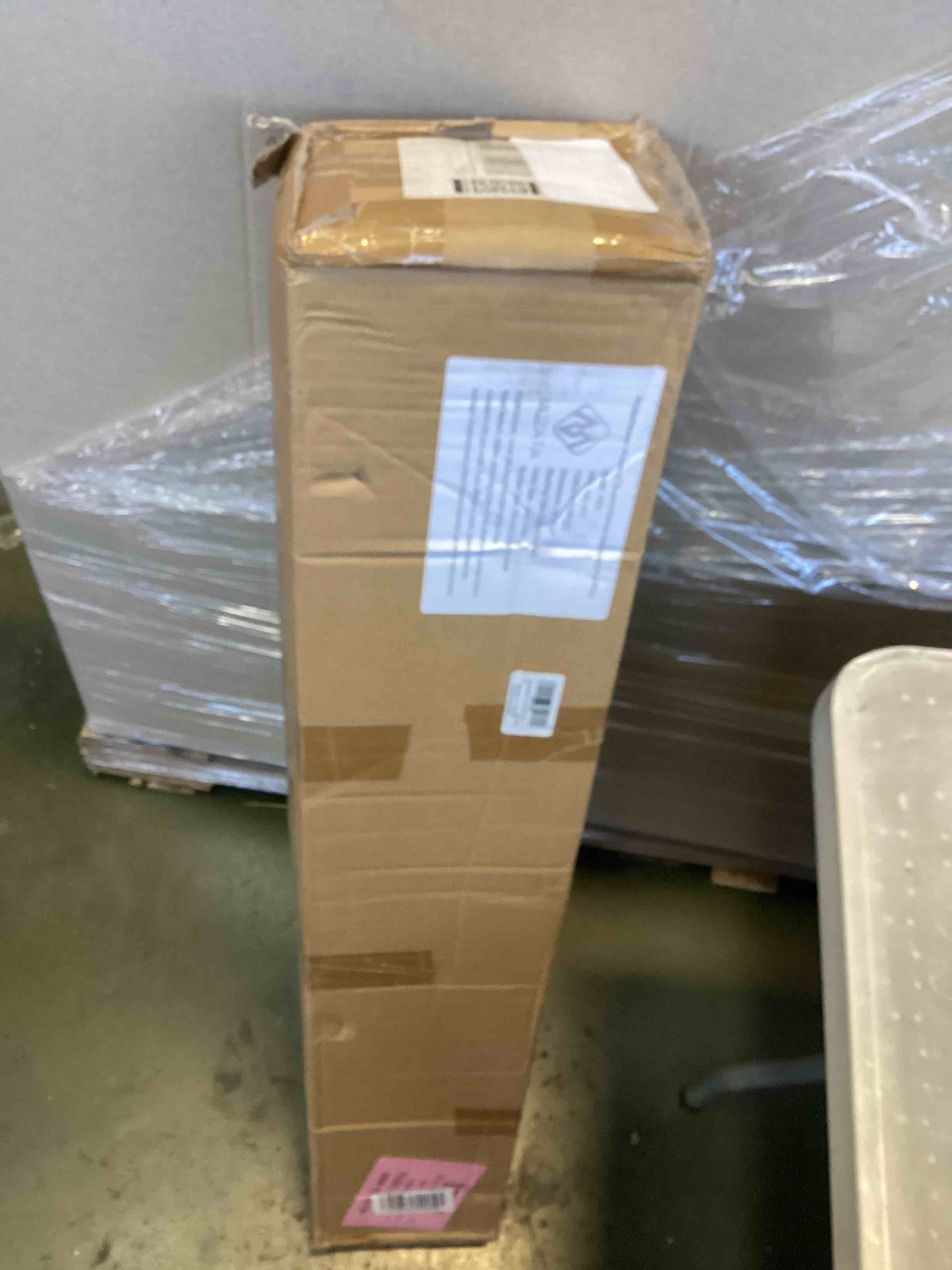 https://s3.amazonaws.com/lotting-images-prod/bidfta/PPE2181270_1737991642363.jpeg