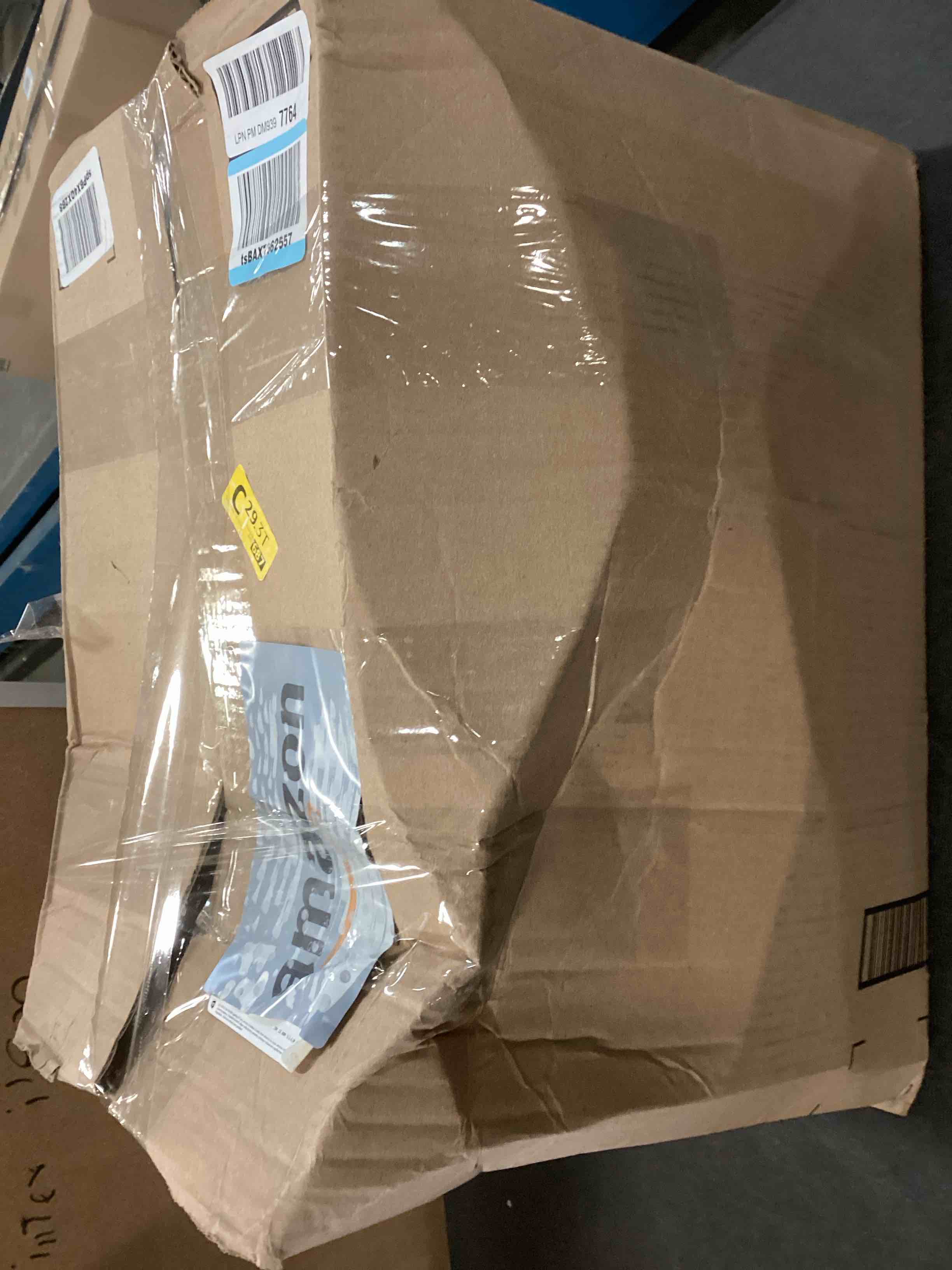 https://s3.amazonaws.com/lotting-images-prod/bidfta/PPE2182212_1736177587245.jpeg
