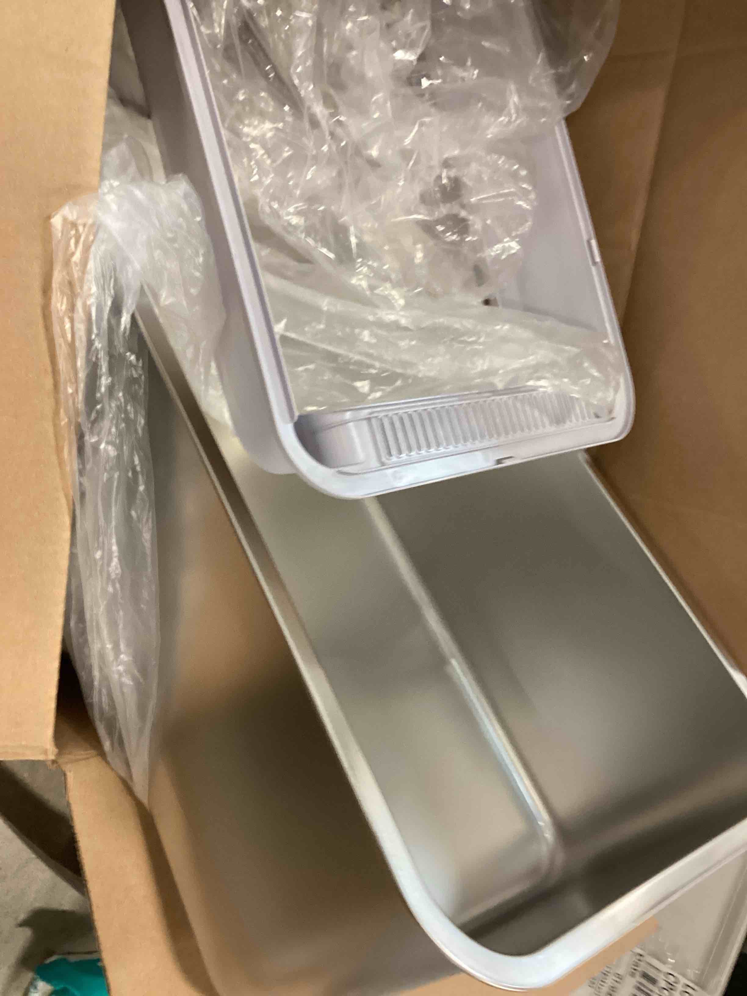 https://s3.amazonaws.com/lotting-images-prod/bidfta/PPE2182430_1736518920824.jpeg