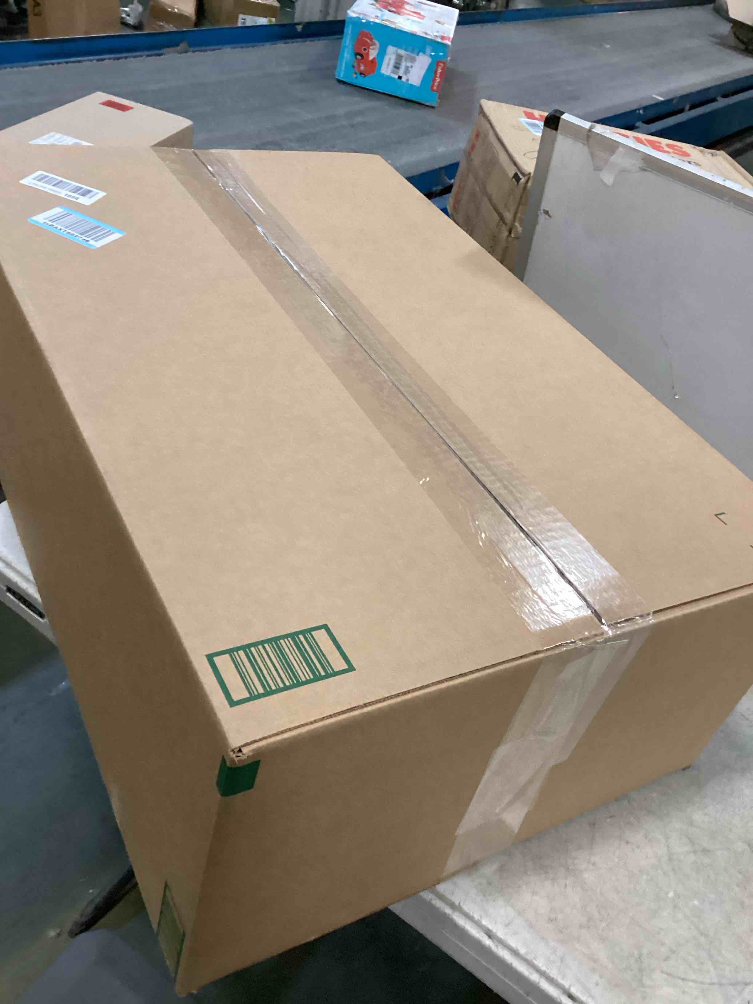 https://s3.amazonaws.com/lotting-images-prod/bidfta/PPE2182619_1736774140955.jpeg