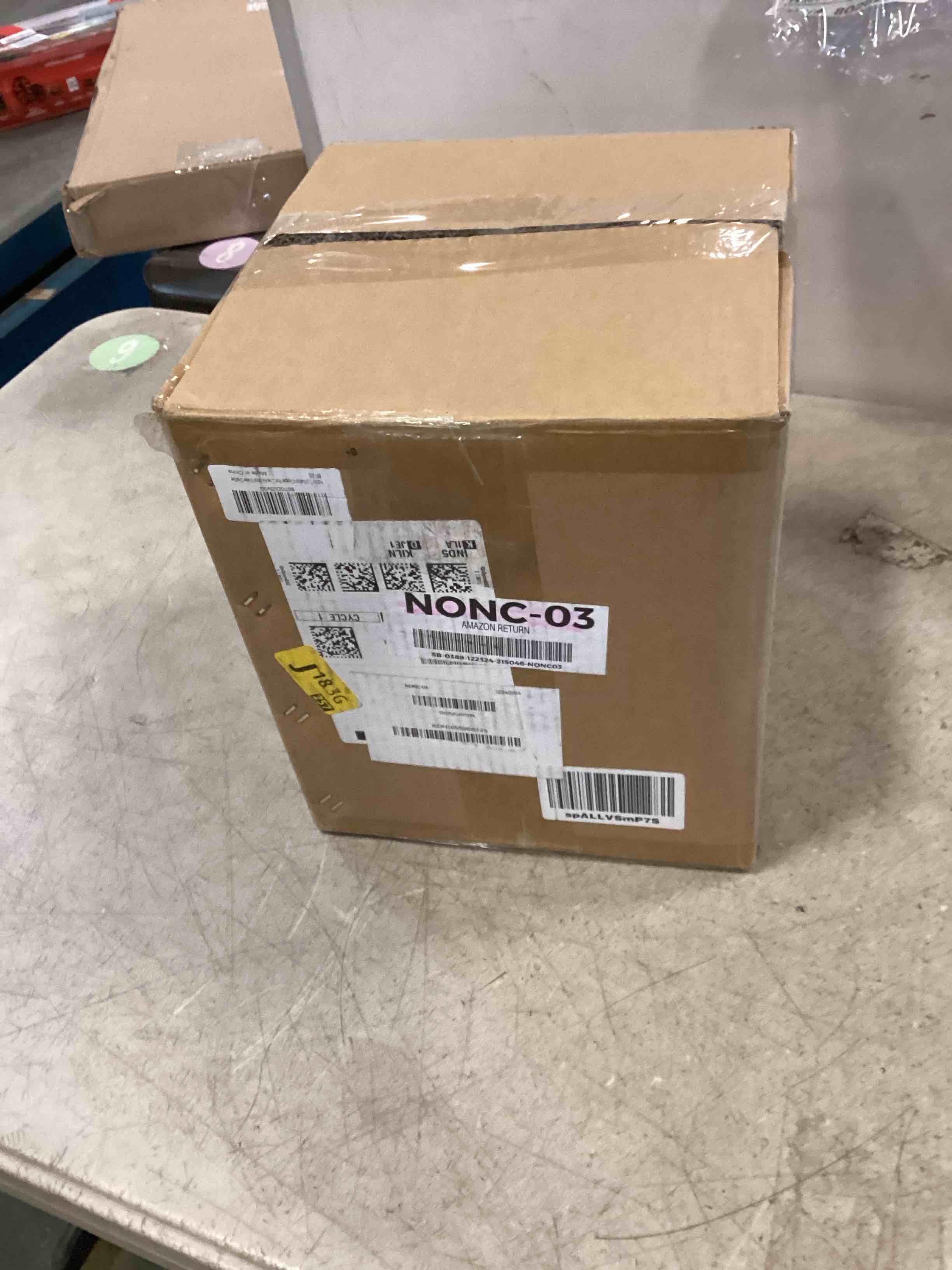 https://s3.amazonaws.com/lotting-images-prod/bidfta/PPE2182745_1736785392084.jpeg