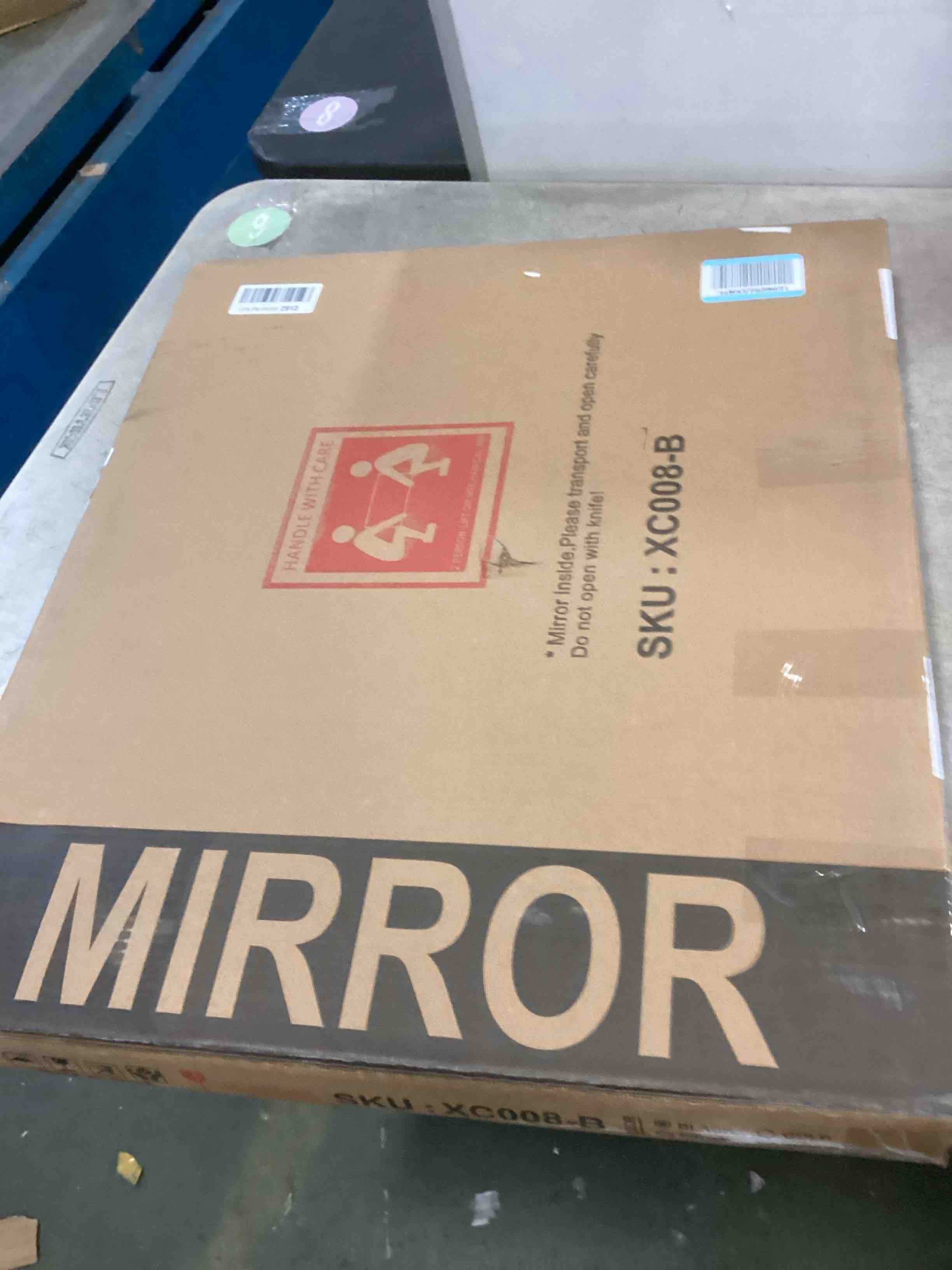 https://s3.amazonaws.com/lotting-images-prod/bidfta/PPE2182776_1736788370350.jpeg