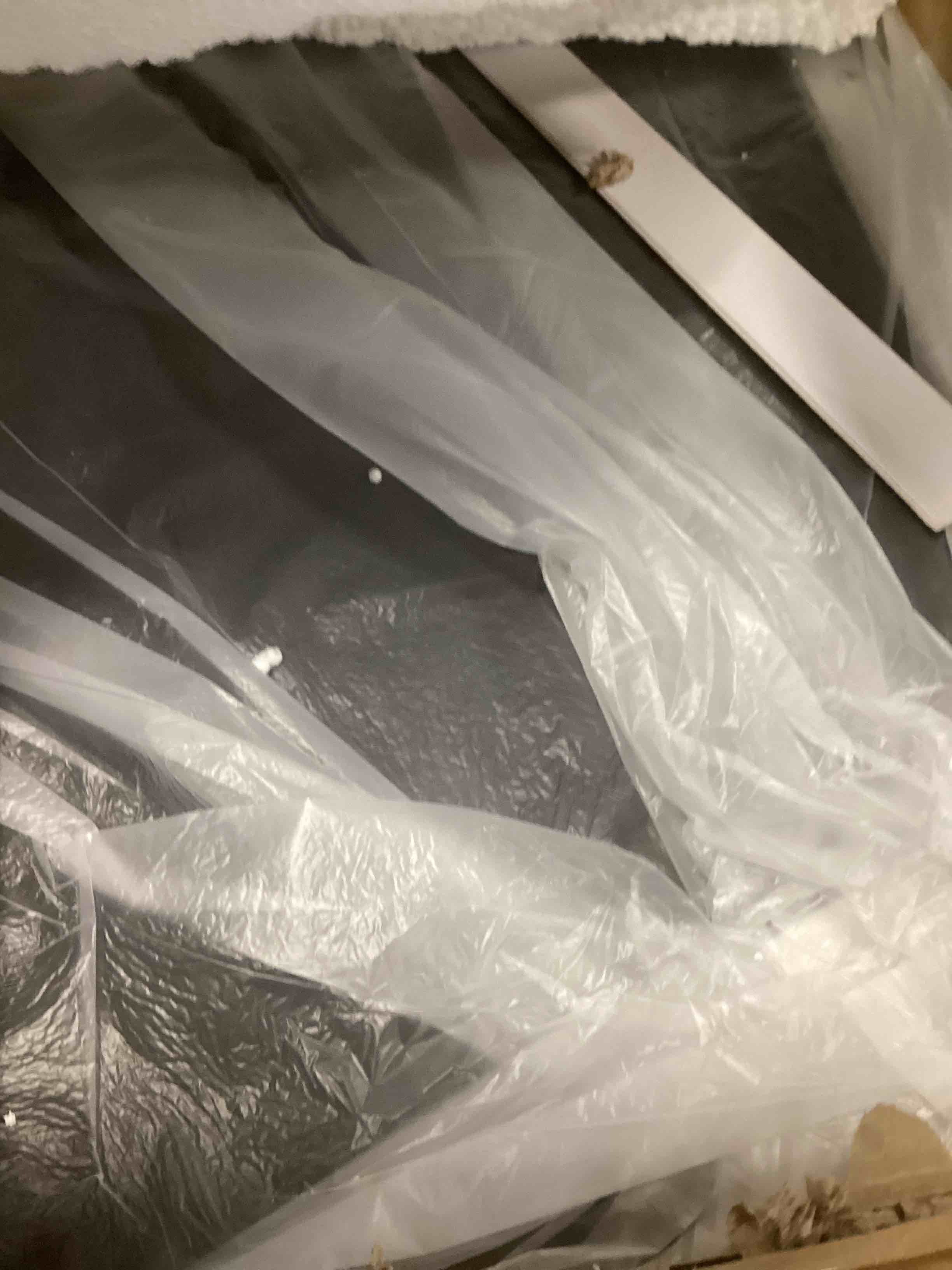 https://s3.amazonaws.com/lotting-images-prod/bidfta/PPE2182959_1736879523966.jpeg