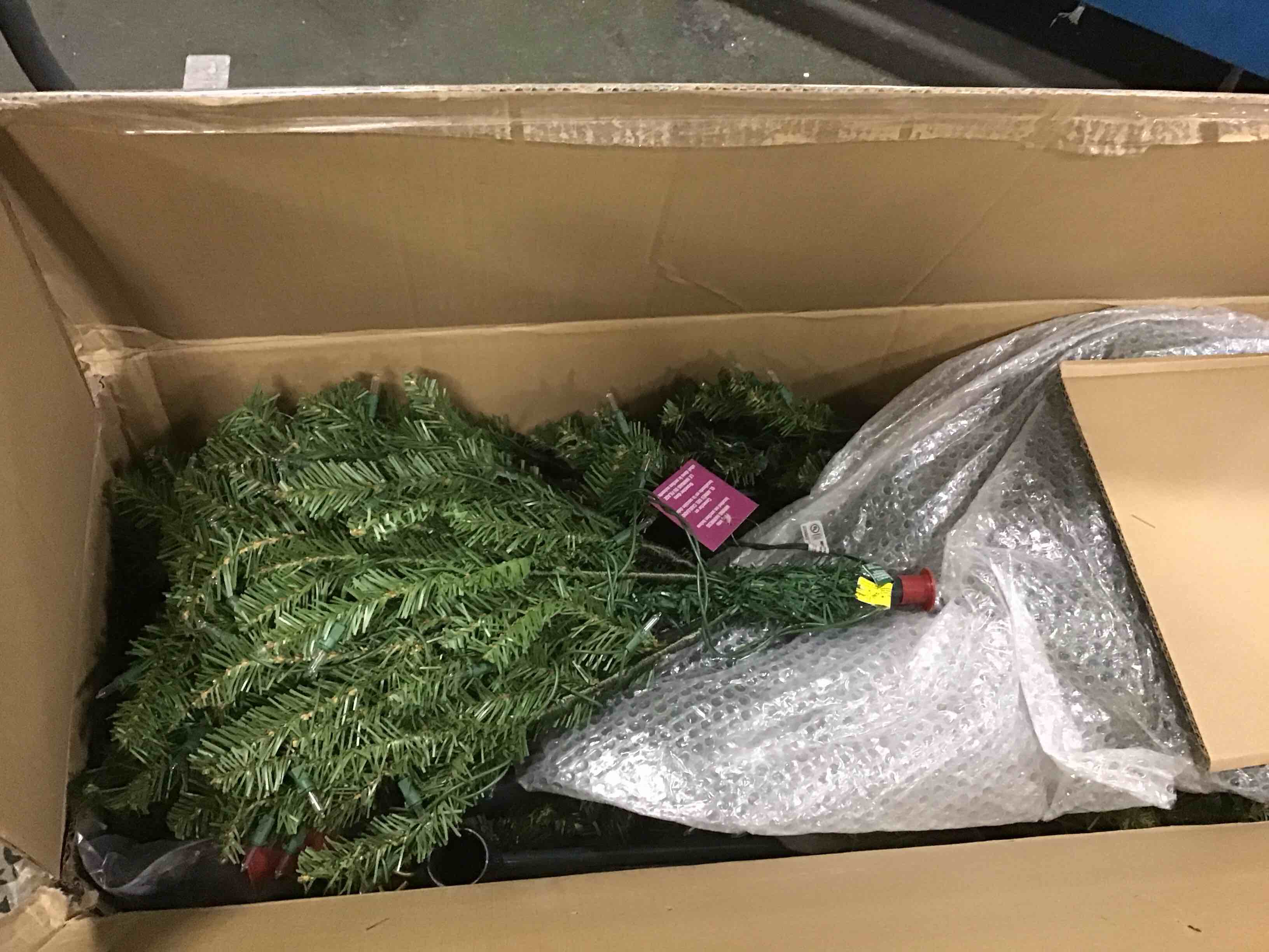 https://s3.amazonaws.com/lotting-images-prod/bidfta/PPE2183650_1737119022720.jpeg