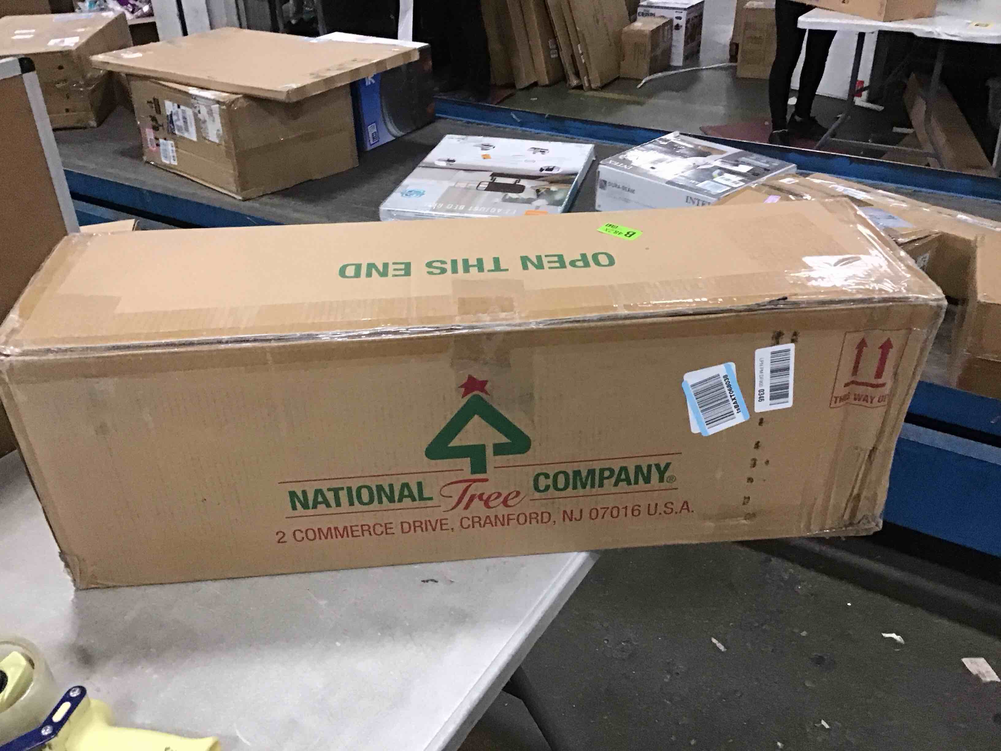 https://s3.amazonaws.com/lotting-images-prod/bidfta/PPE2183667_1737120751574.jpeg
