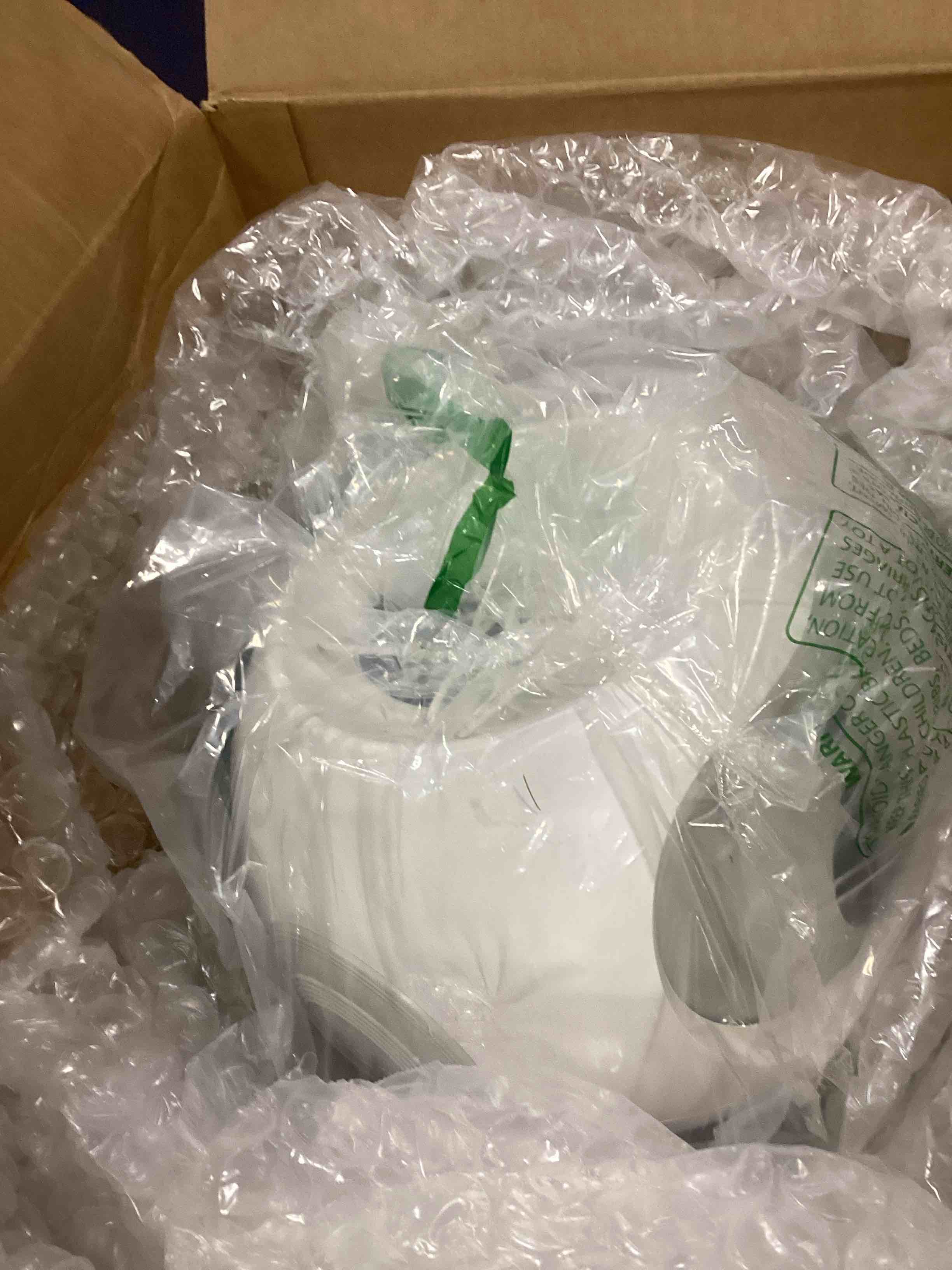 https://s3.amazonaws.com/lotting-images-prod/bidfta/PPE2184163_1737461892720.jpeg