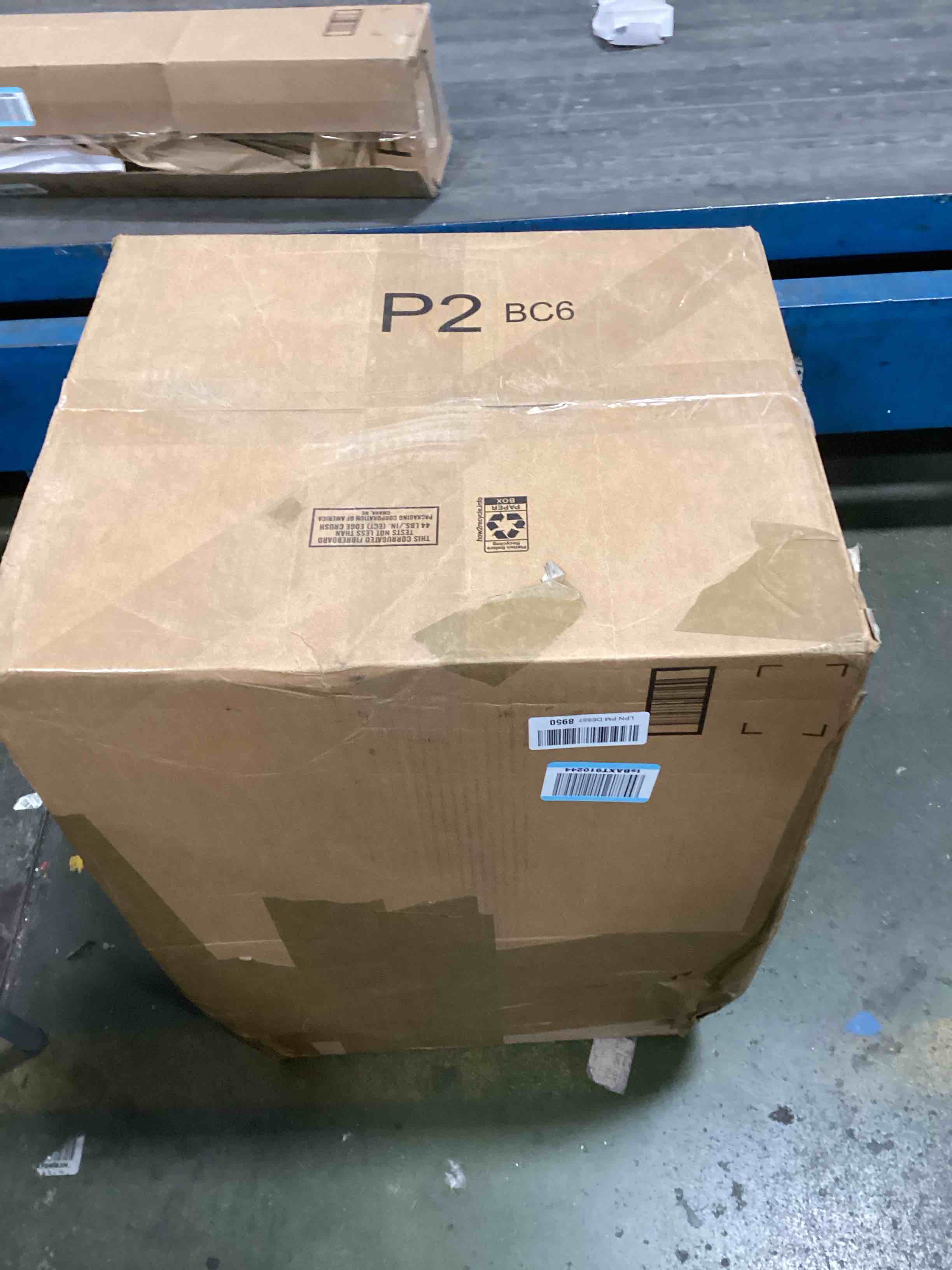 https://s3.amazonaws.com/lotting-images-prod/bidfta/PPE2184204_1737466377115.jpeg
