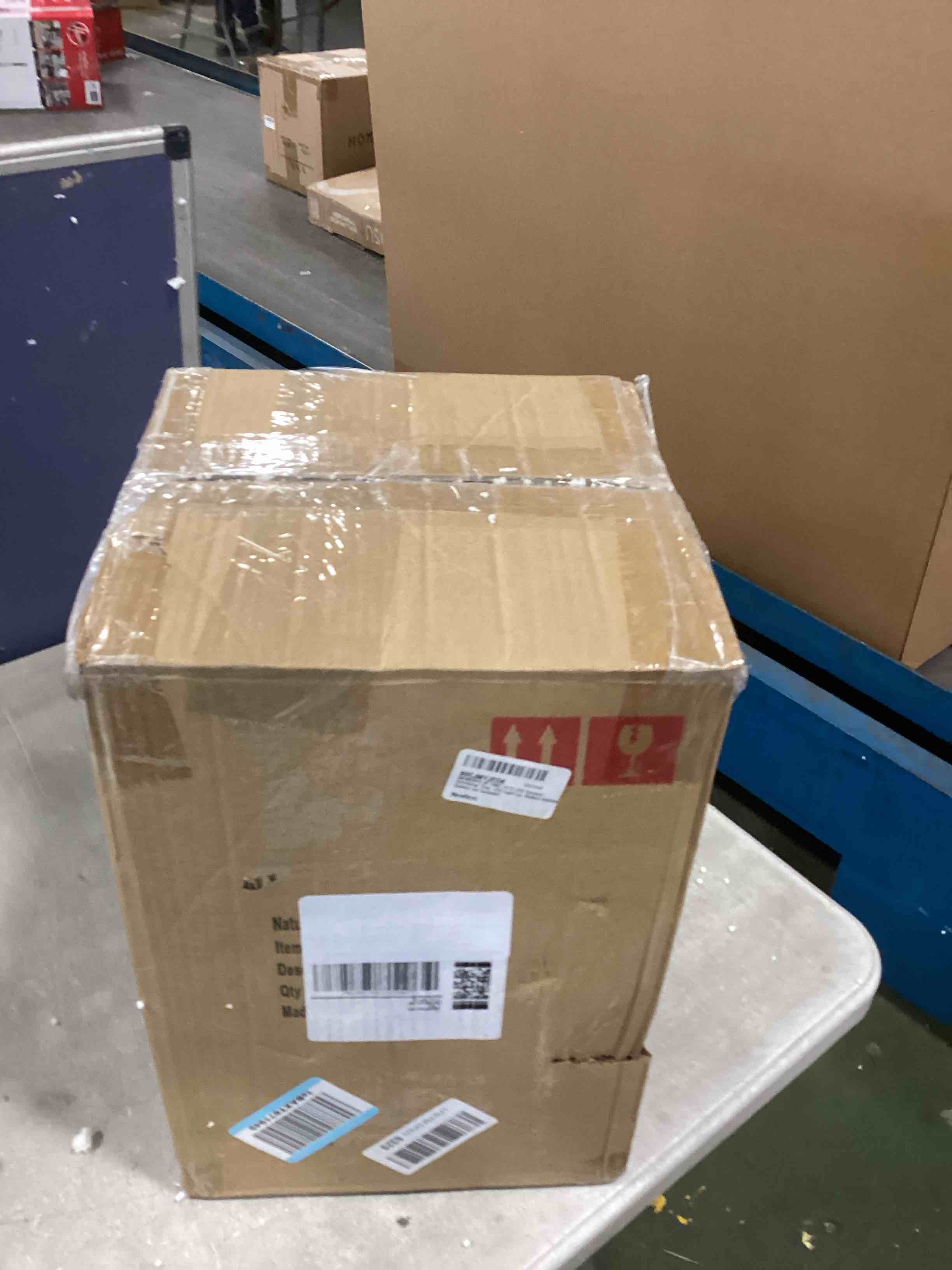 https://s3.amazonaws.com/lotting-images-prod/bidfta/PPE2184409_1737493279458.jpeg