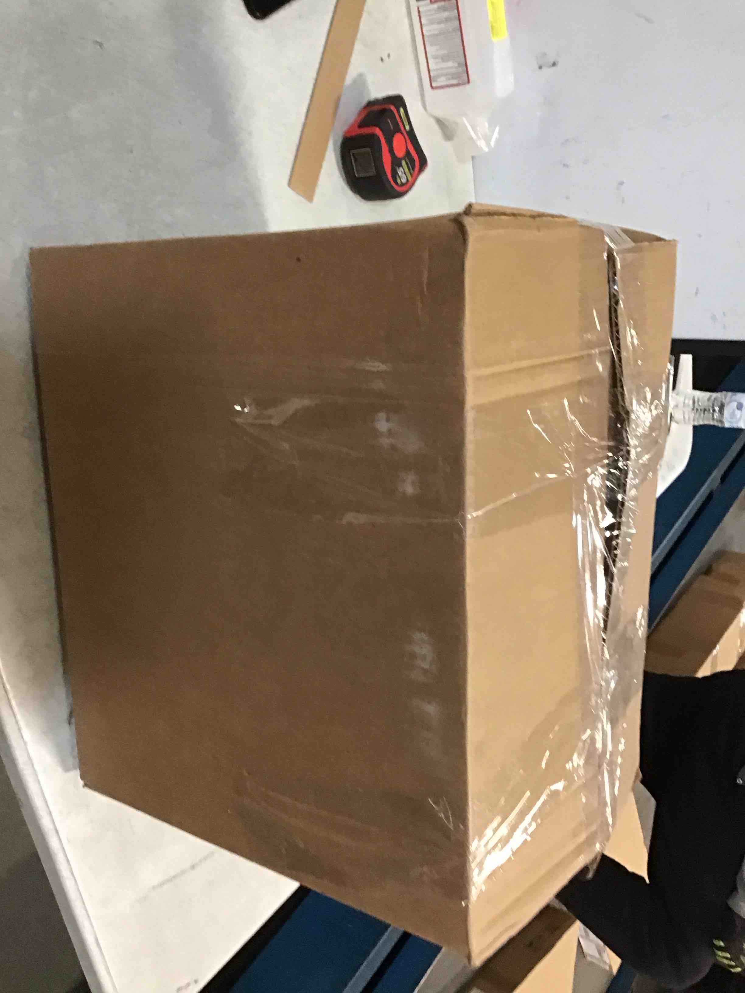 https://s3.amazonaws.com/lotting-images-prod/bidfta/PPE2185151_1736273915845.jpeg