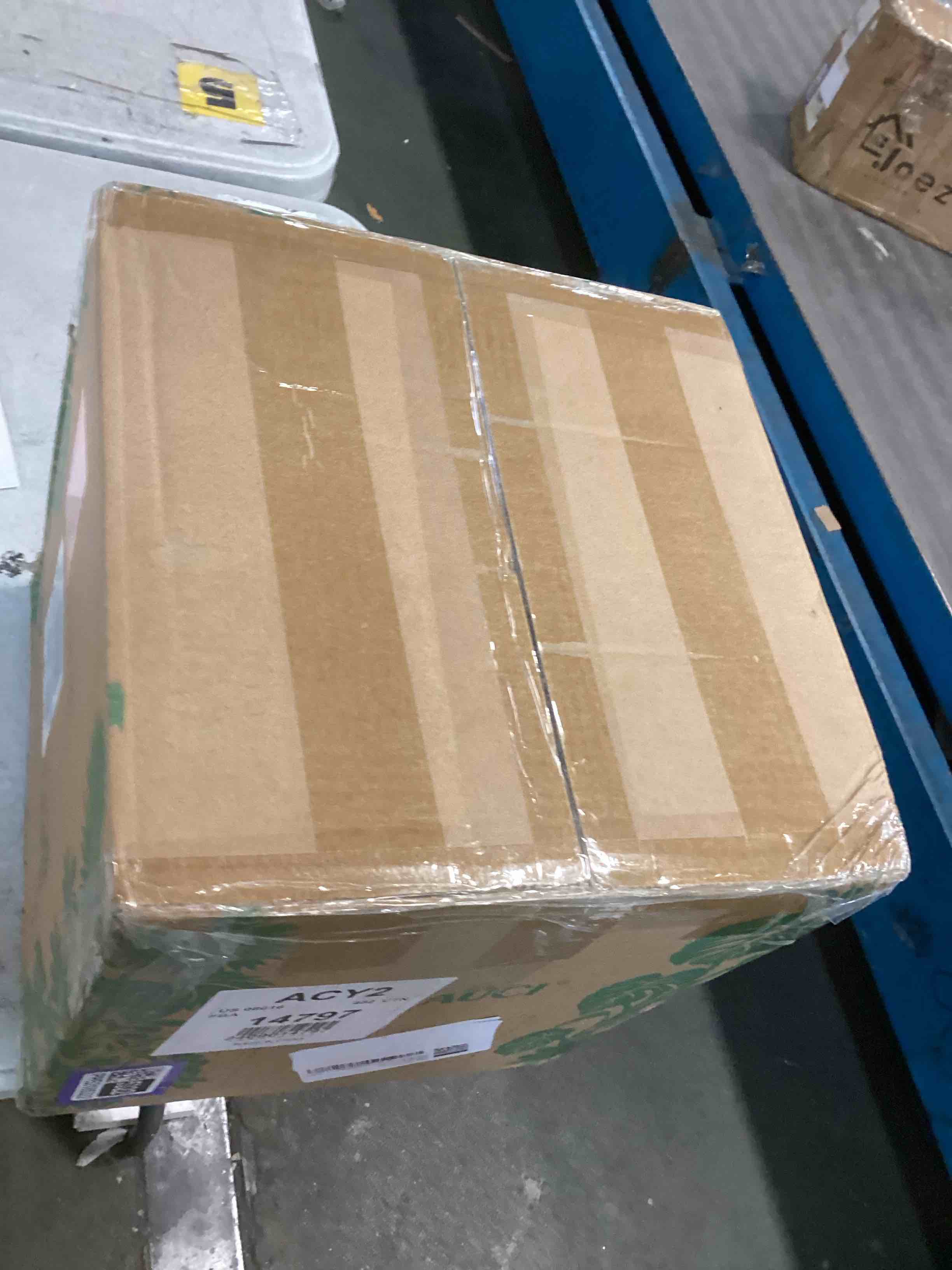 https://s3.amazonaws.com/lotting-images-prod/bidfta/PPE2185322_1736362684678.jpeg