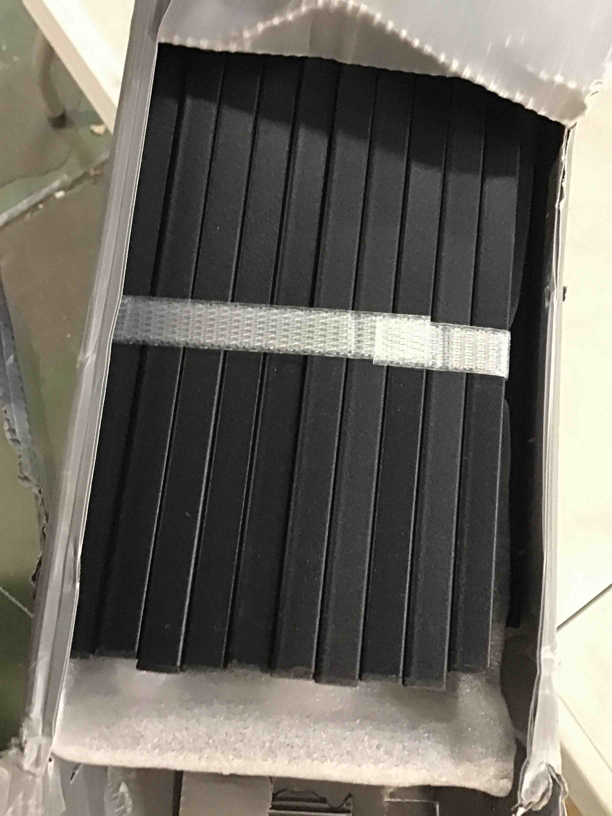 https://s3.amazonaws.com/lotting-images-prod/bidfta/PPE2186055_1737474201038.jpeg