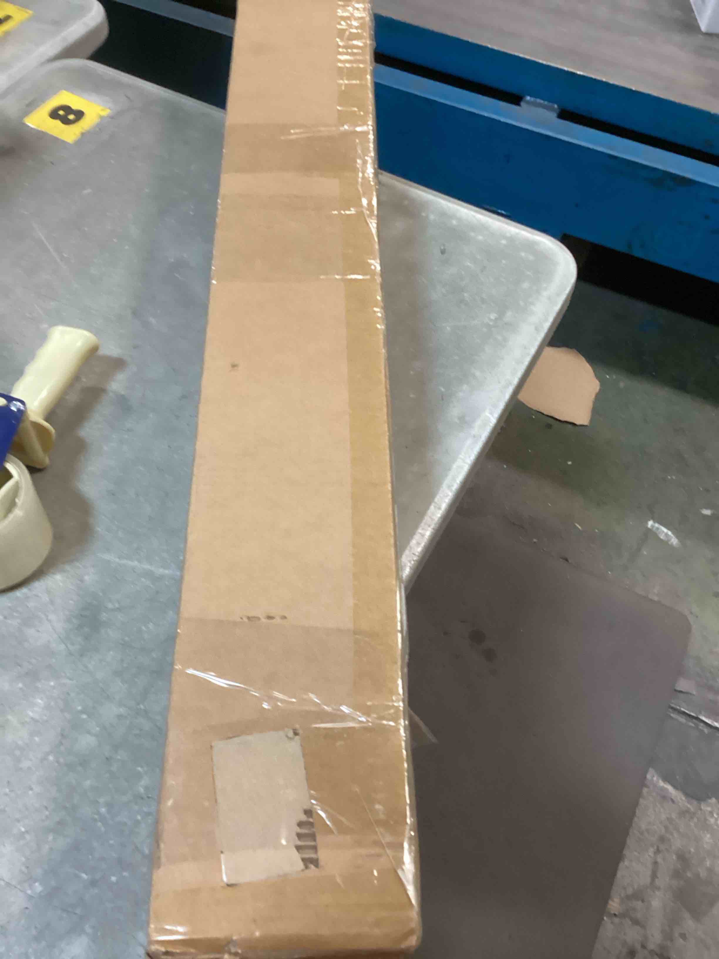 https://s3.amazonaws.com/lotting-images-prod/bidfta/PPE2186889_1738340656534.jpeg