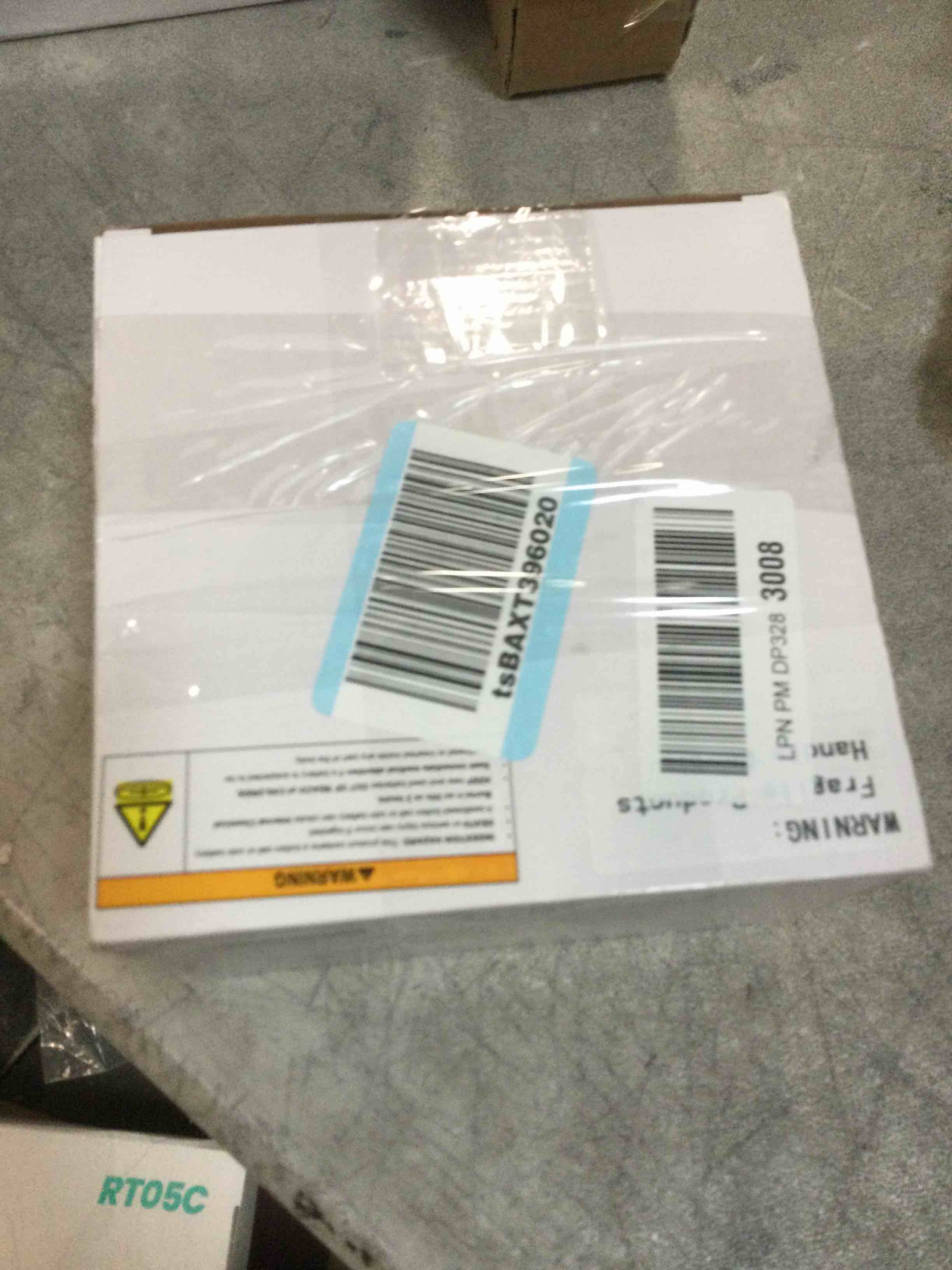 https://s3.amazonaws.com/lotting-images-prod/bidfta/PPE2187030_1738860576326.jpeg
