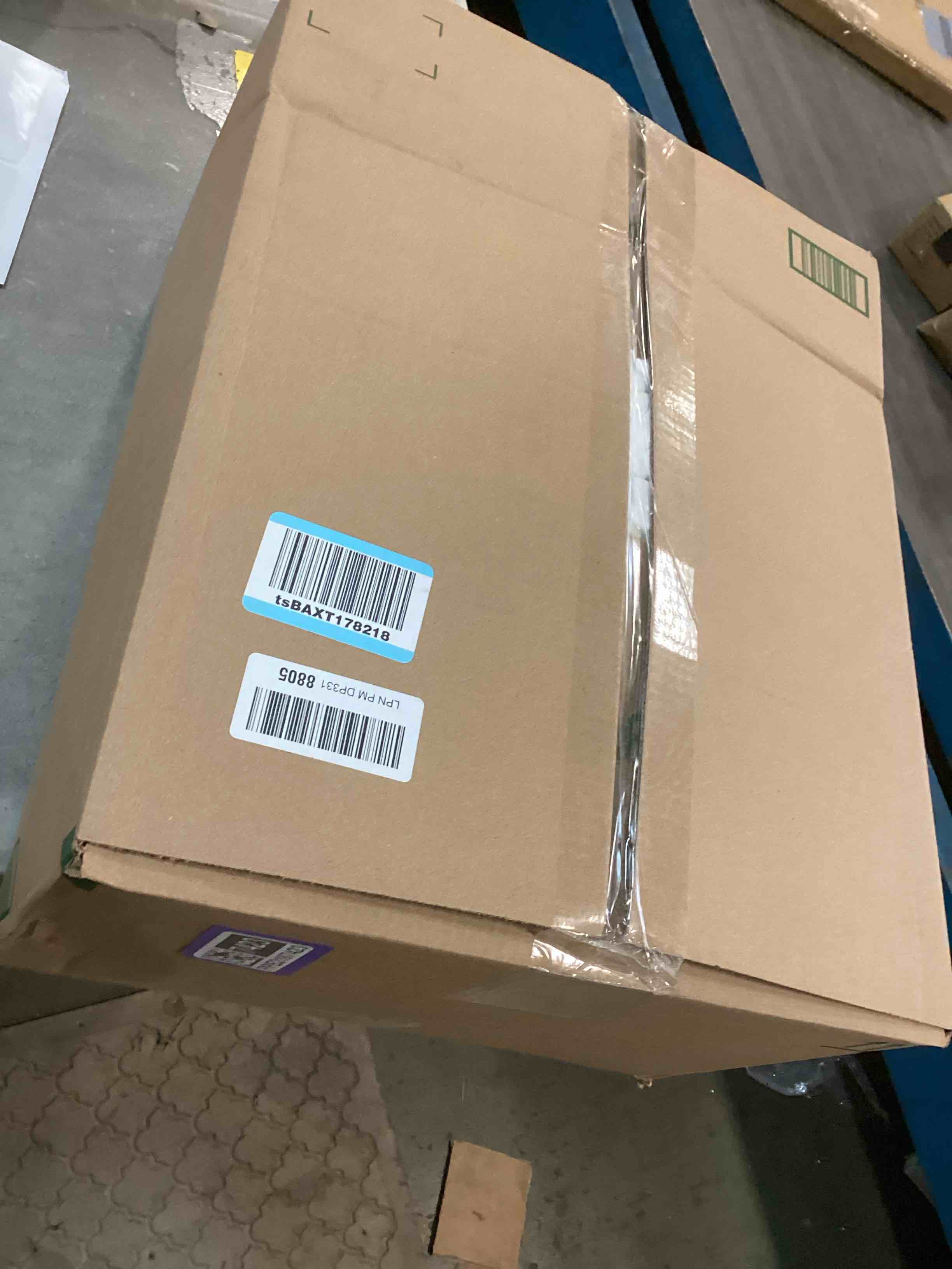 https://s3.amazonaws.com/lotting-images-prod/bidfta/PPE2187423_1741117888625.jpeg