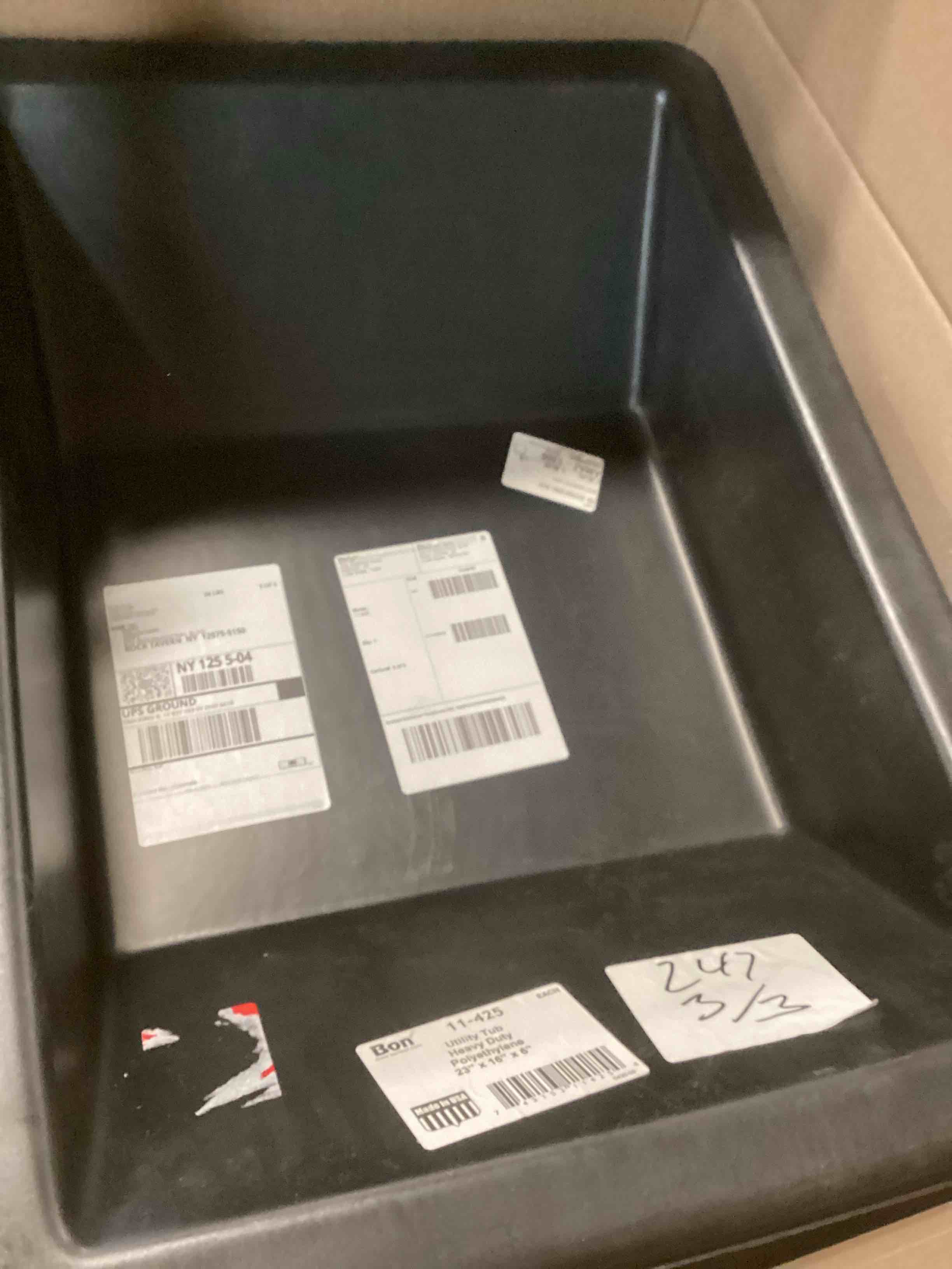 https://s3.amazonaws.com/lotting-images-prod/bidfta/PPE2187461_1741185475412.jpeg