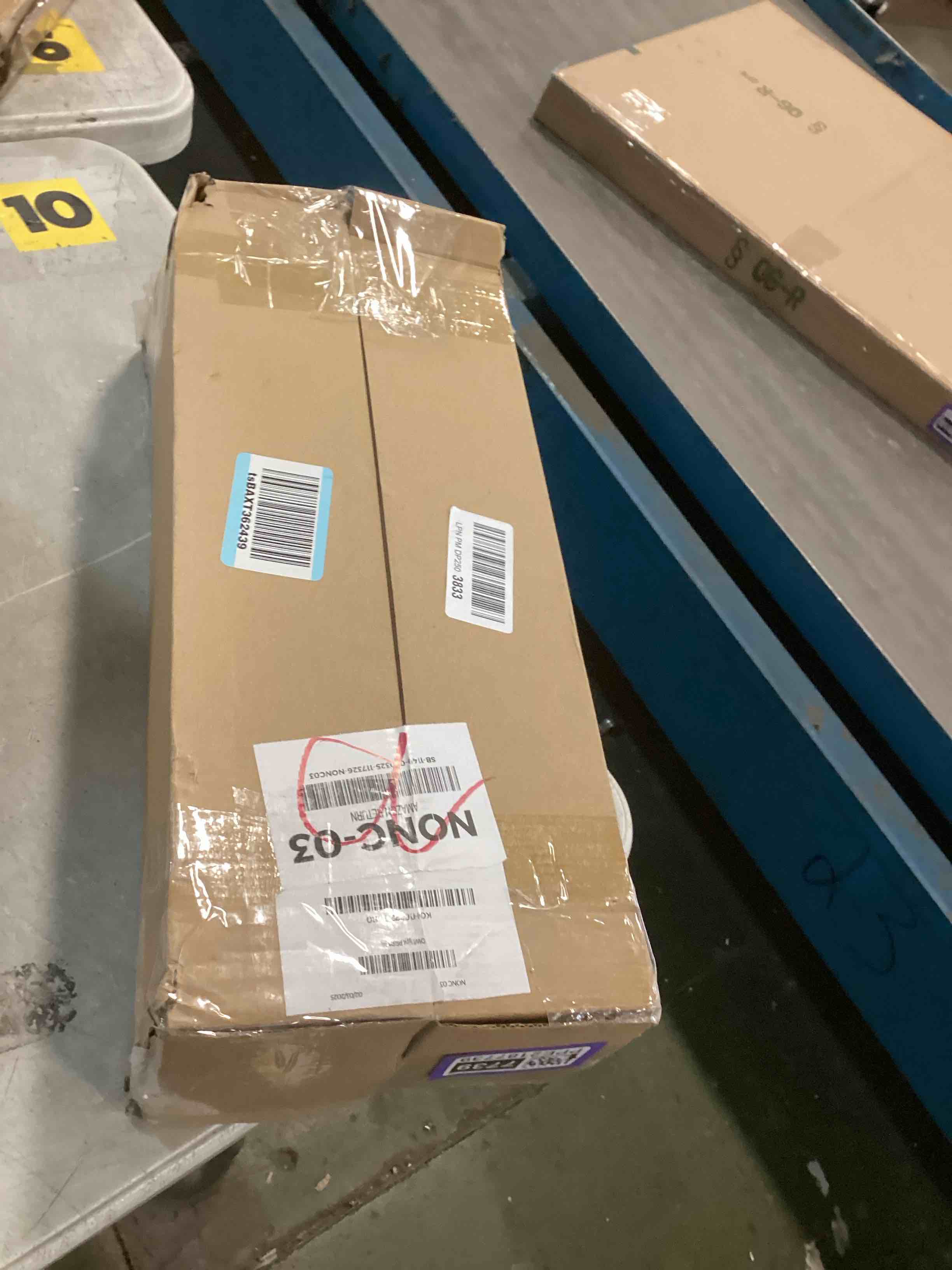 https://s3.amazonaws.com/lotting-images-prod/bidfta/PPE2187739_1741294984715.jpeg