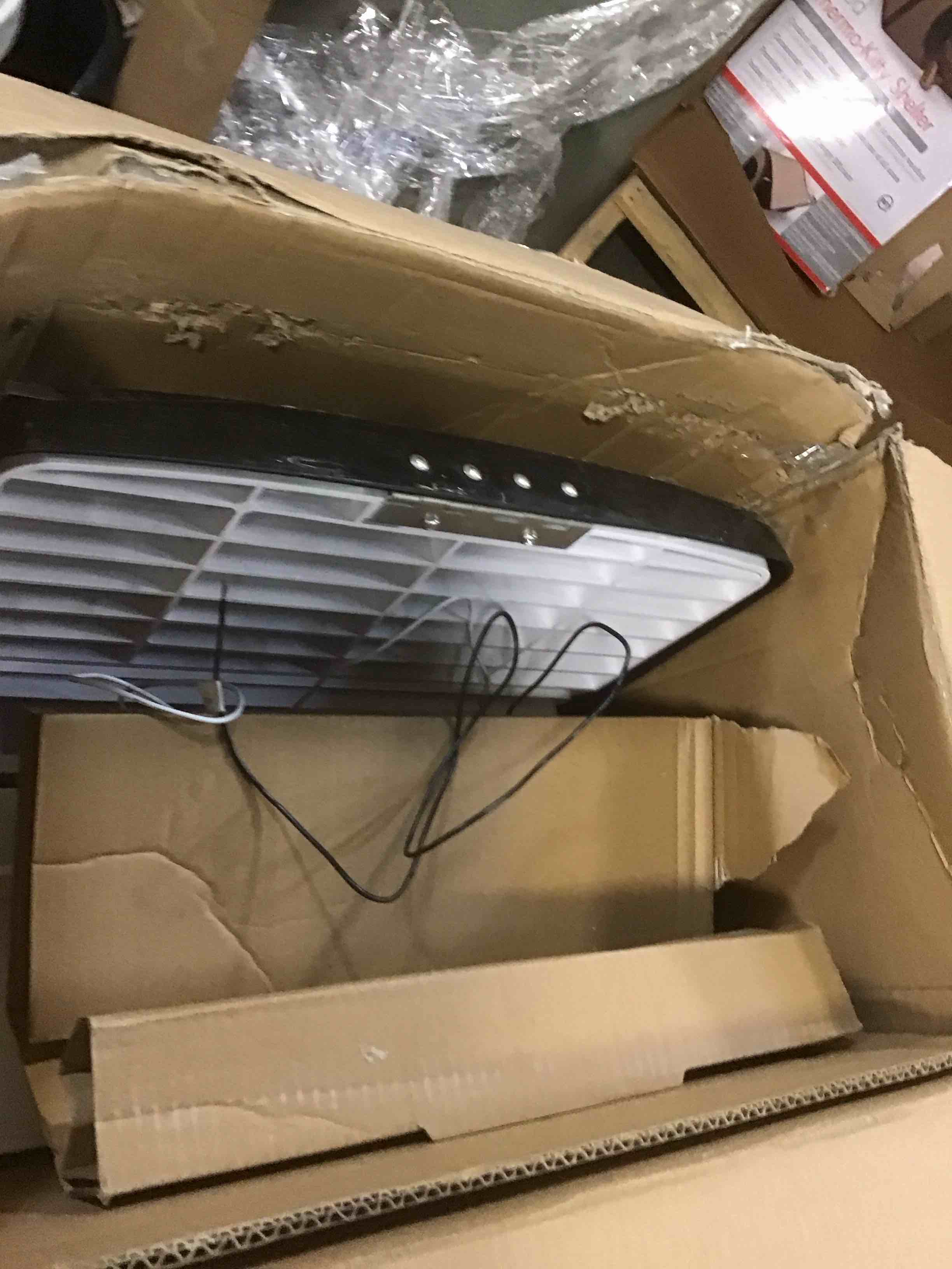 https://s3.amazonaws.com/lotting-images-prod/bidfta/PPE2188131_1737649225063.jpeg