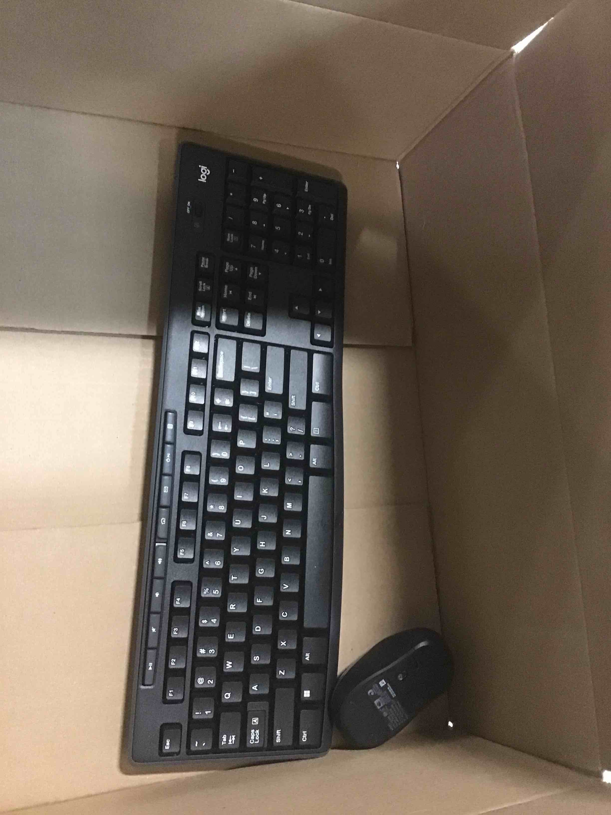 https://s3.amazonaws.com/lotting-images-prod/bidfta/PPE2188204_1737659905500.jpeg