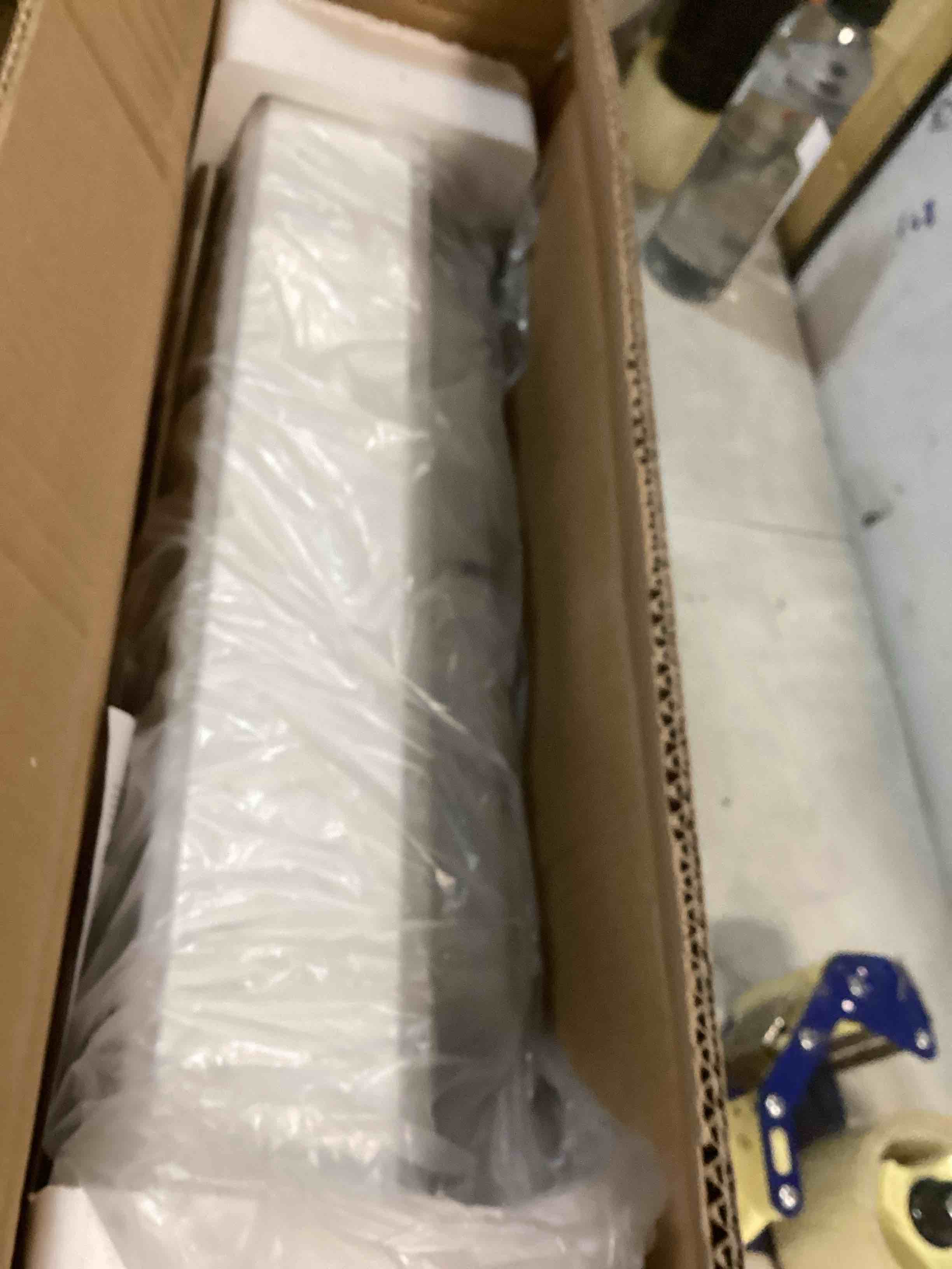 https://s3.amazonaws.com/lotting-images-prod/bidfta/PPE2188290_1737729881607.jpeg