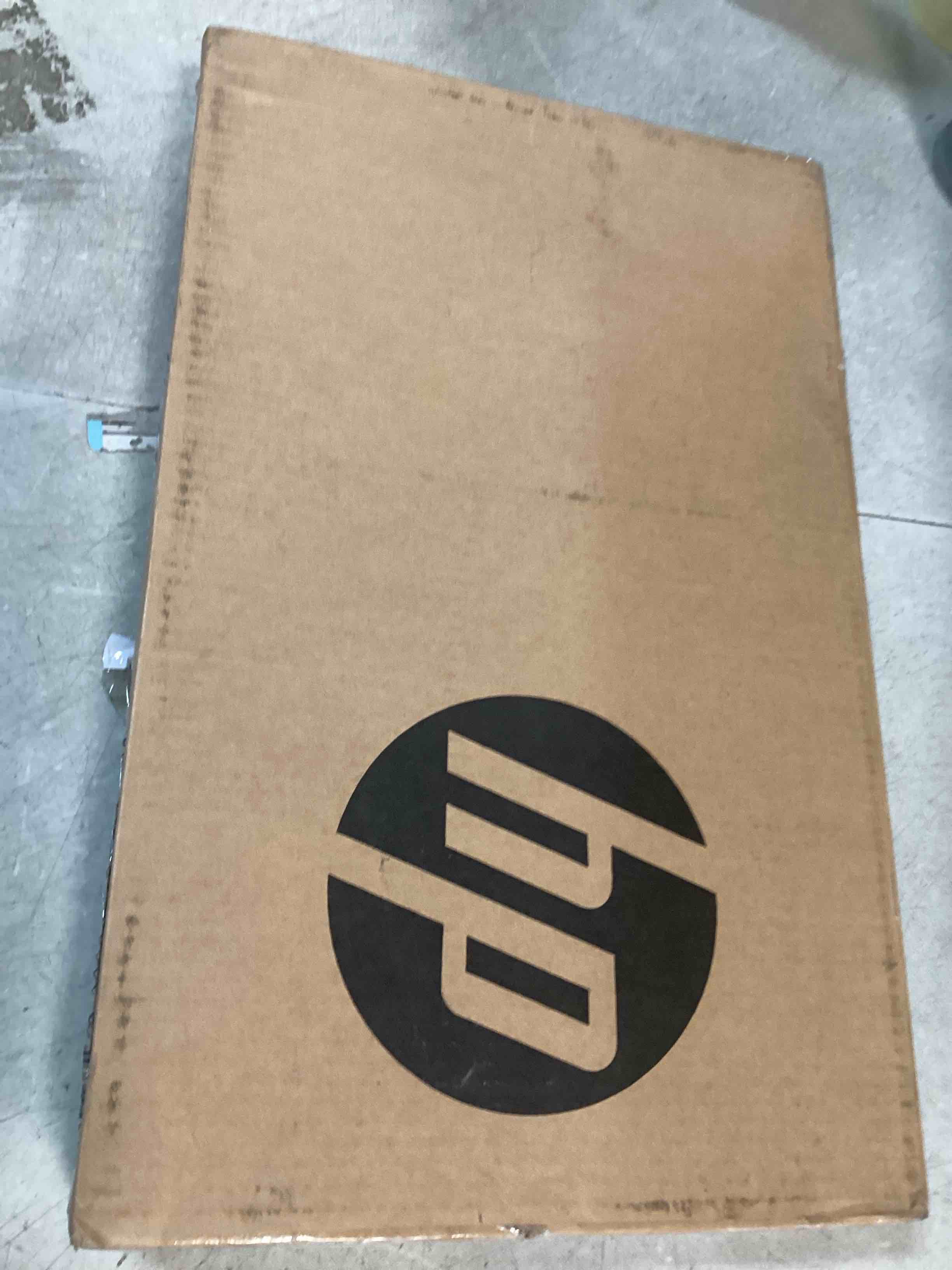 https://s3.amazonaws.com/lotting-images-prod/bidfta/PPE2188320_1737734509444.jpeg
