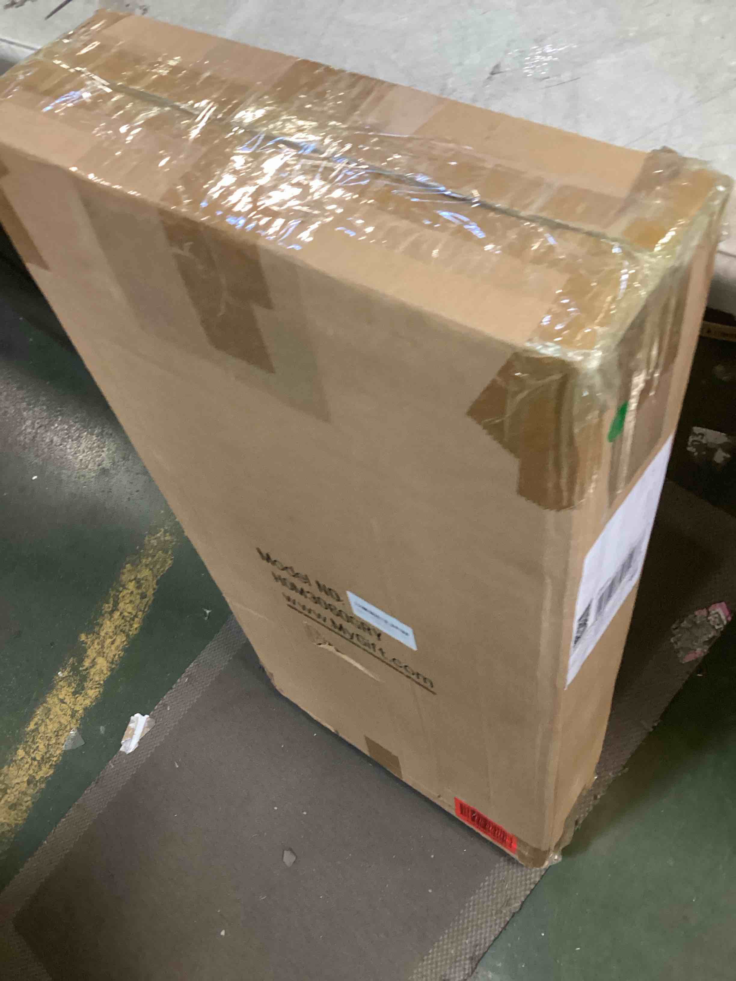 https://s3.amazonaws.com/lotting-images-prod/bidfta/PPE2188513_1737748261325.jpeg
