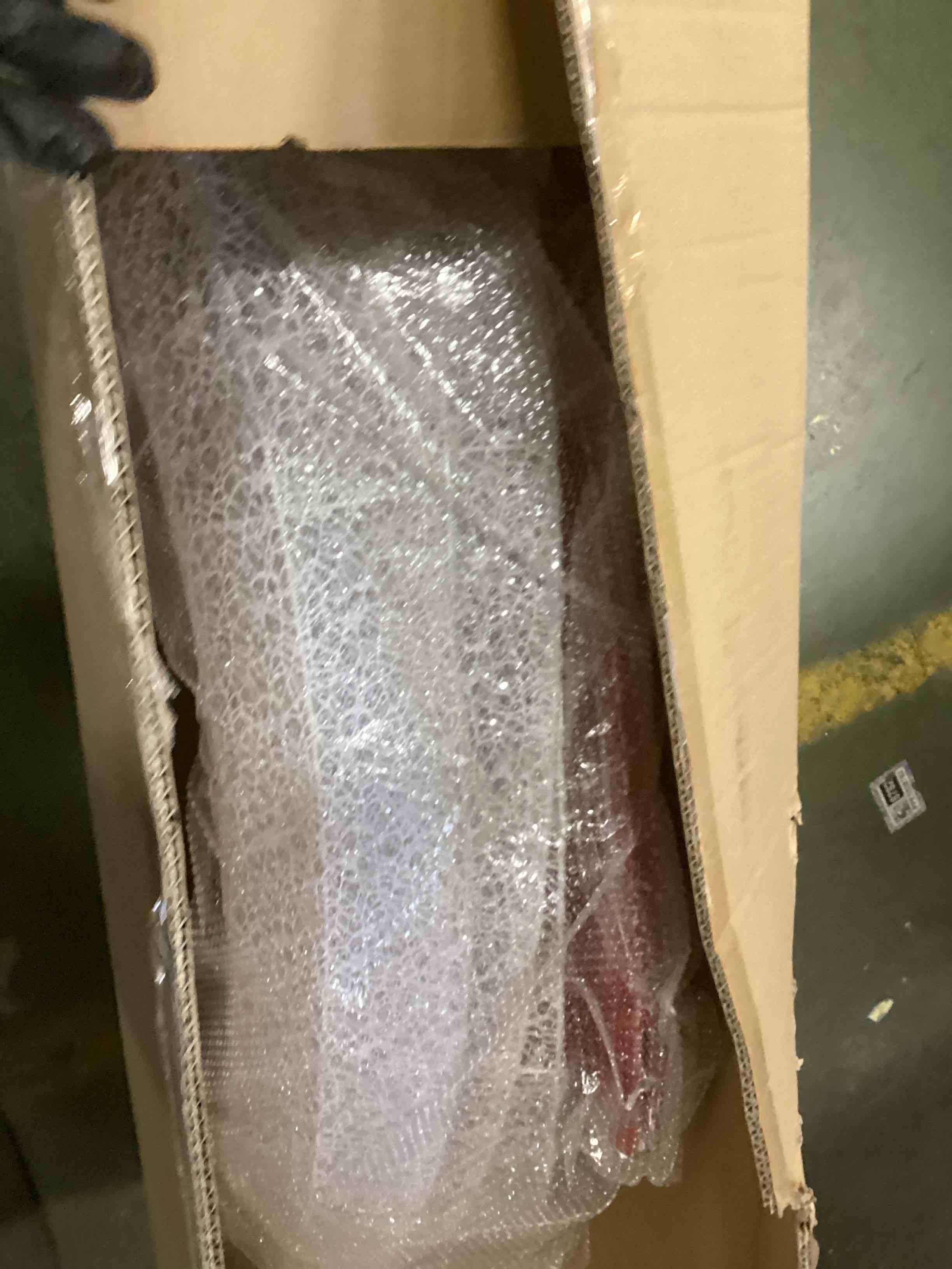 https://s3.amazonaws.com/lotting-images-prod/bidfta/PPE2189620_1738262548249.jpeg