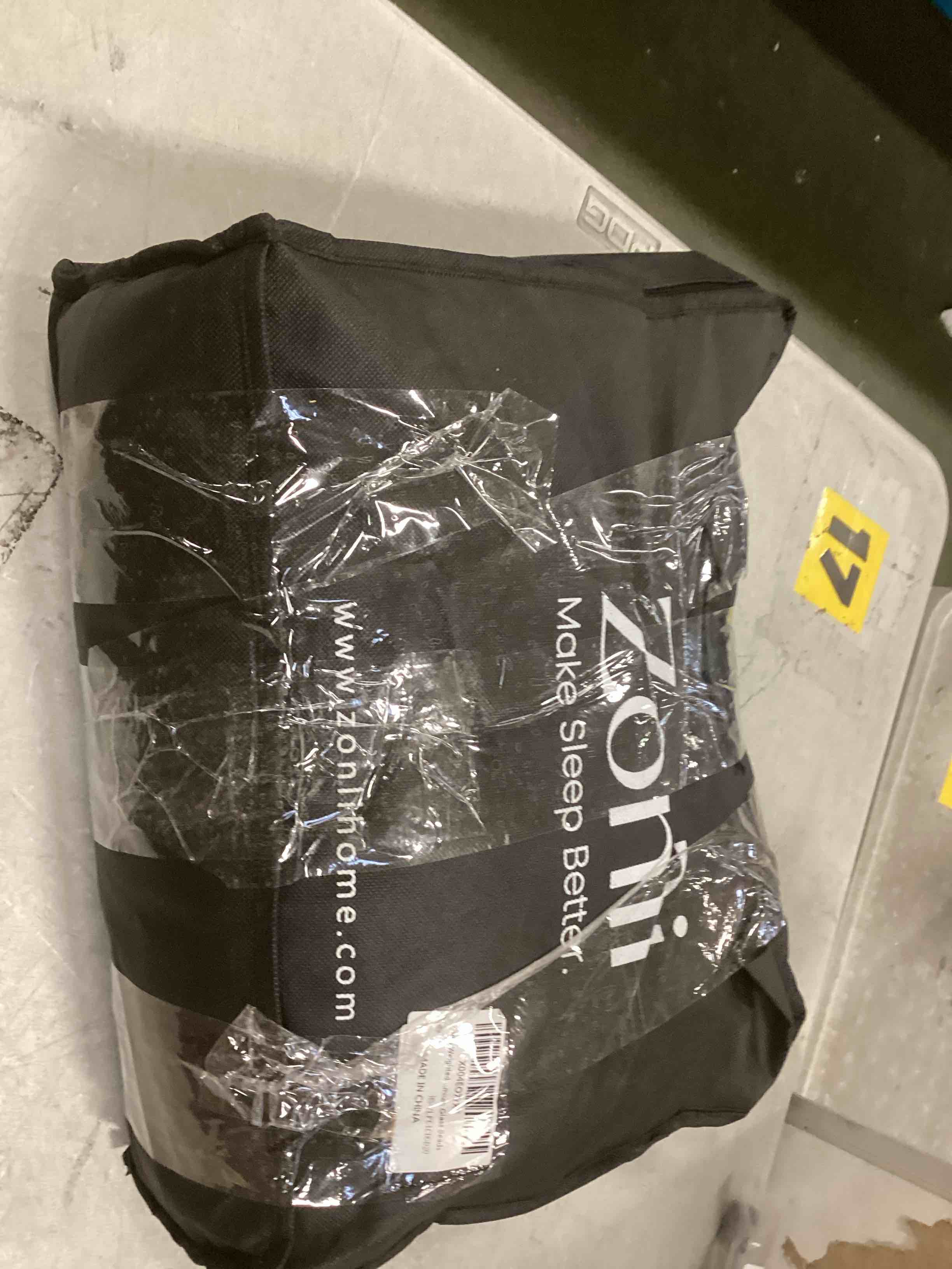 https://s3.amazonaws.com/lotting-images-prod/bidfta/PPE2189777_1738335344854.jpeg