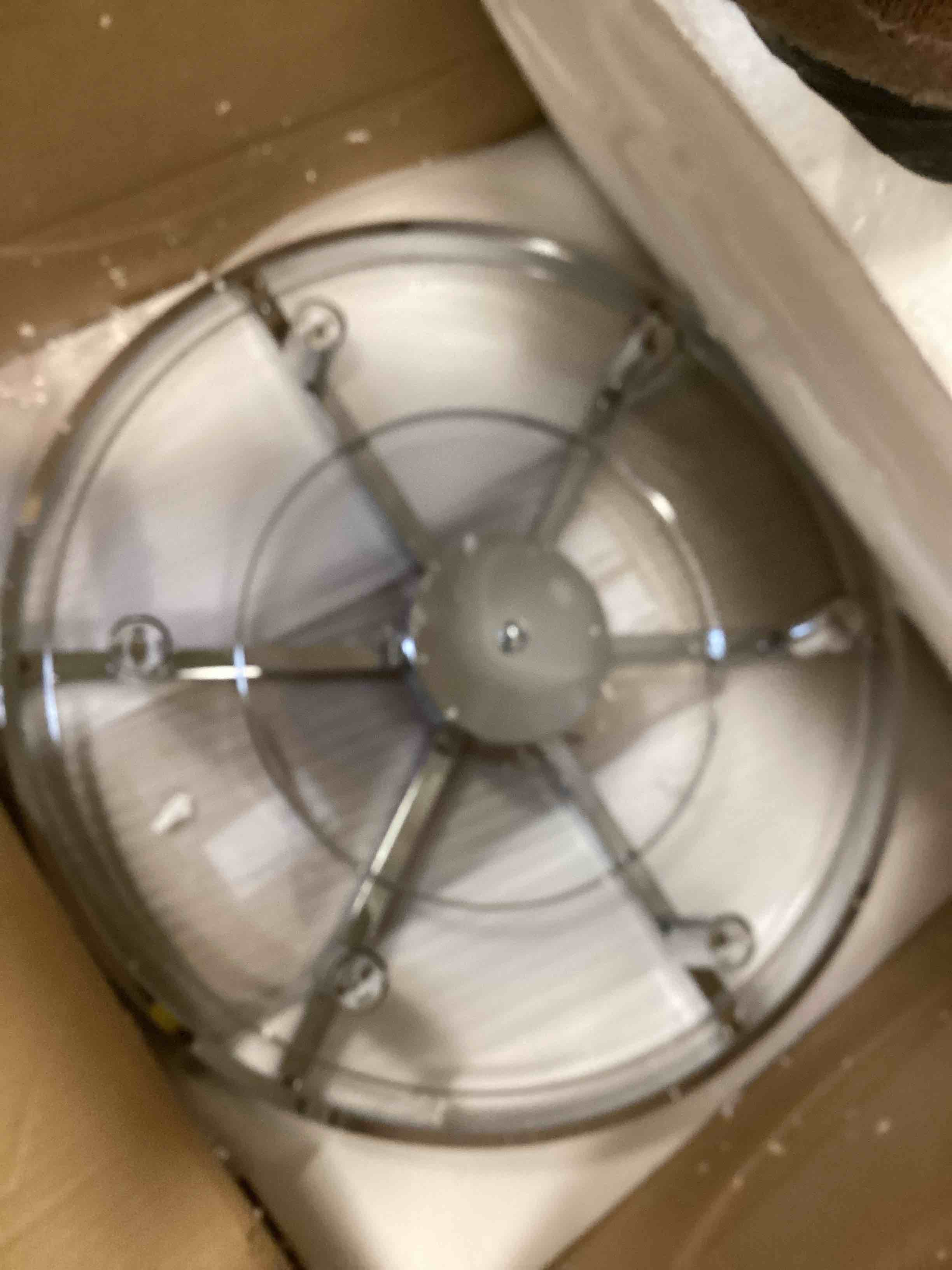 https://s3.amazonaws.com/lotting-images-prod/bidfta/PPE2189844_1738342129250.jpeg