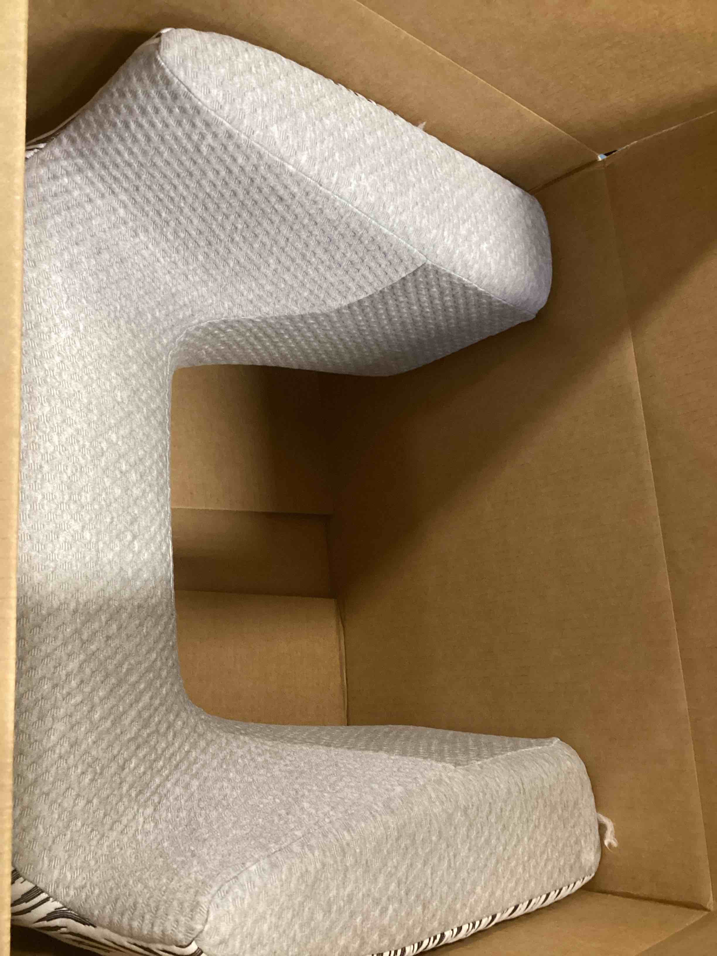 https://s3.amazonaws.com/lotting-images-prod/bidfta/PPE2189919_1738357596516.jpeg