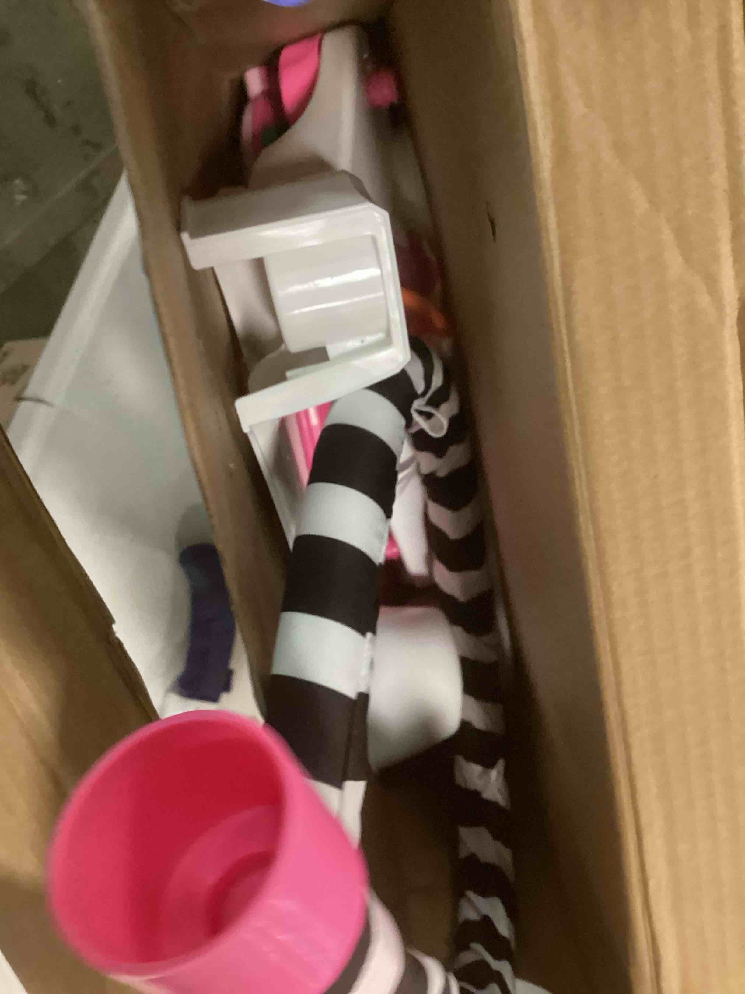 https://s3.amazonaws.com/lotting-images-prod/bidfta/PPE2190218_1738675590994.jpeg