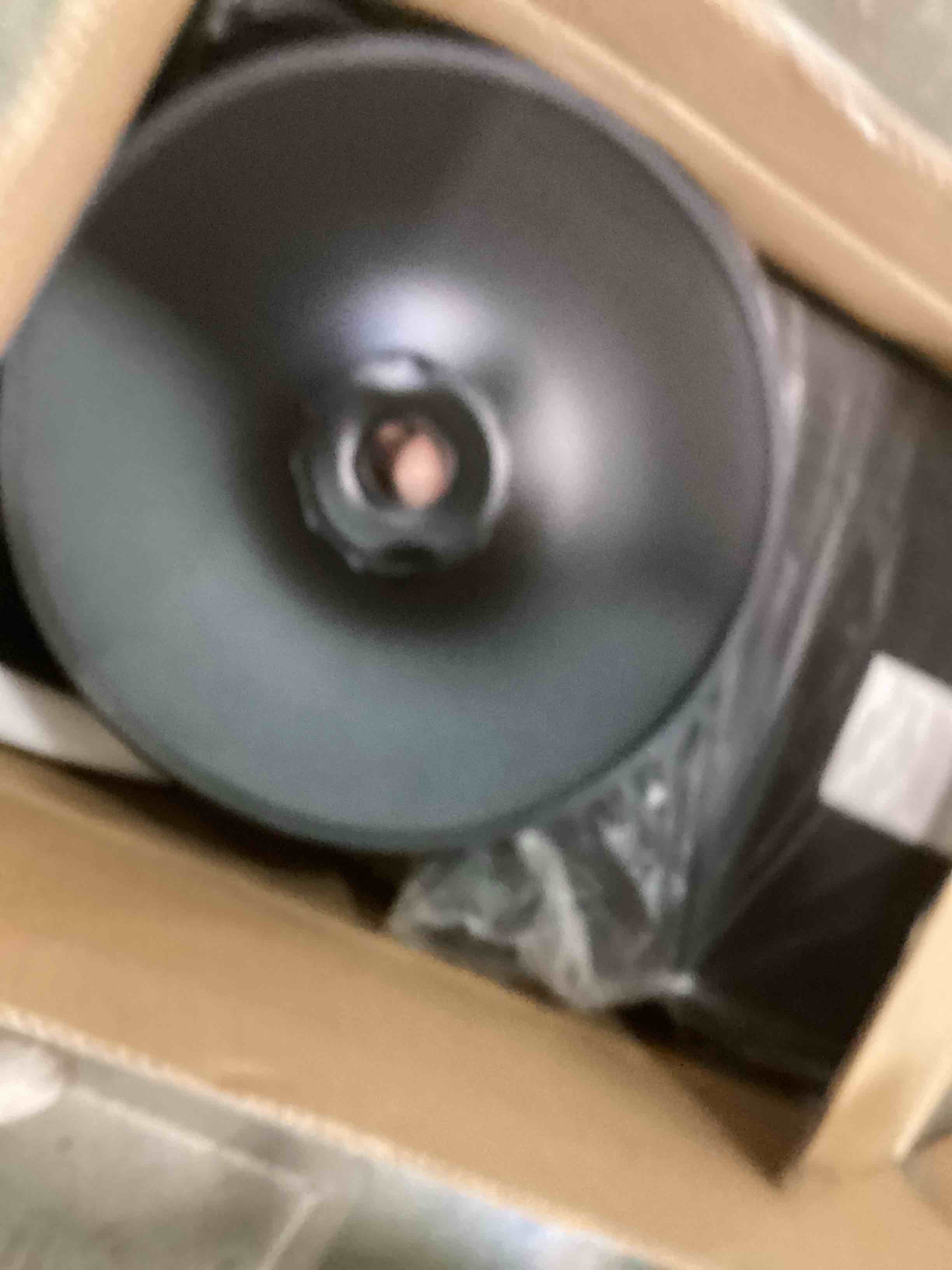 https://s3.amazonaws.com/lotting-images-prod/bidfta/PPE2190373_1738689497089.jpeg