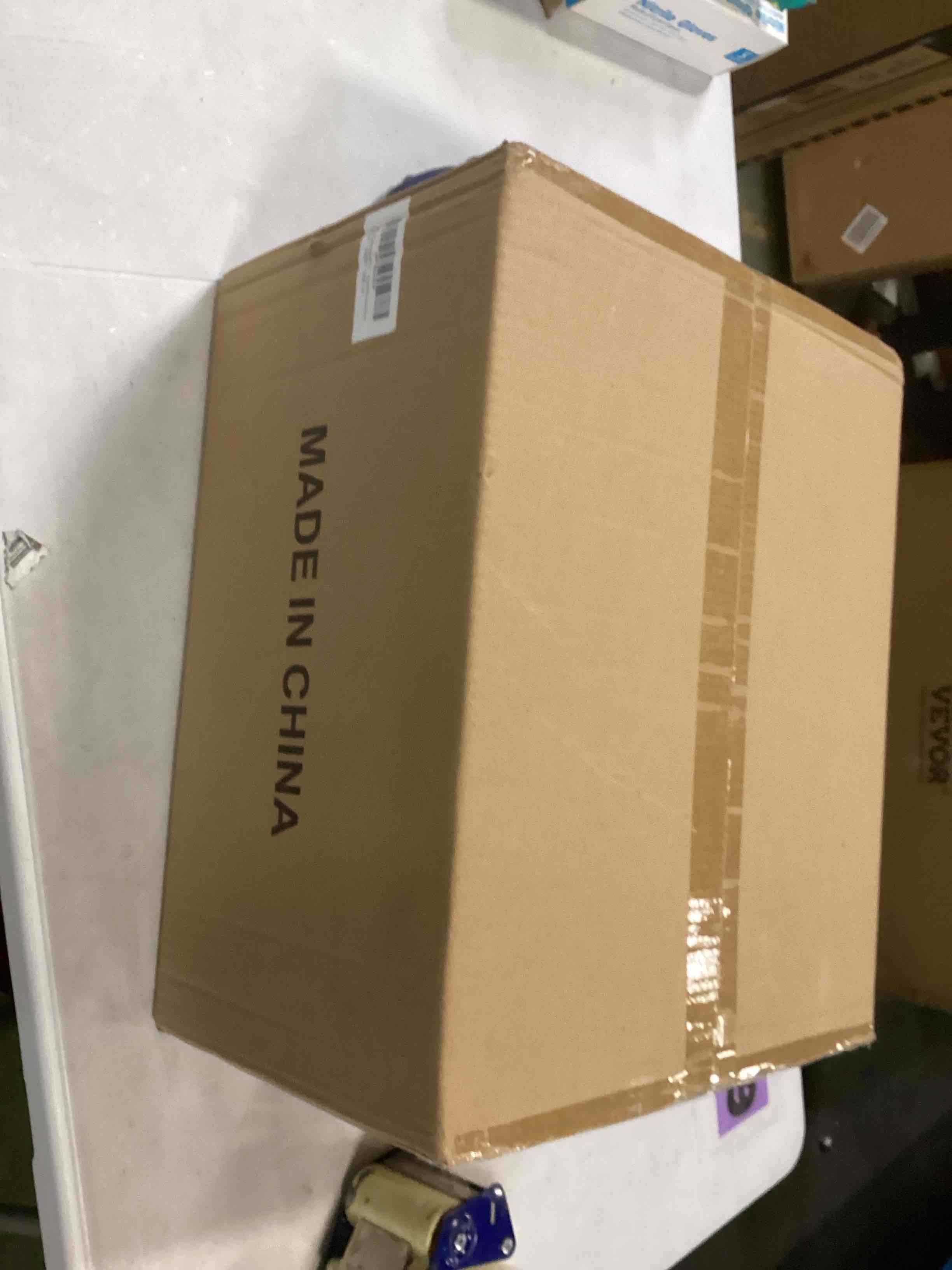 https://s3.amazonaws.com/lotting-images-prod/bidfta/PPE2190418_1738693172778.jpeg