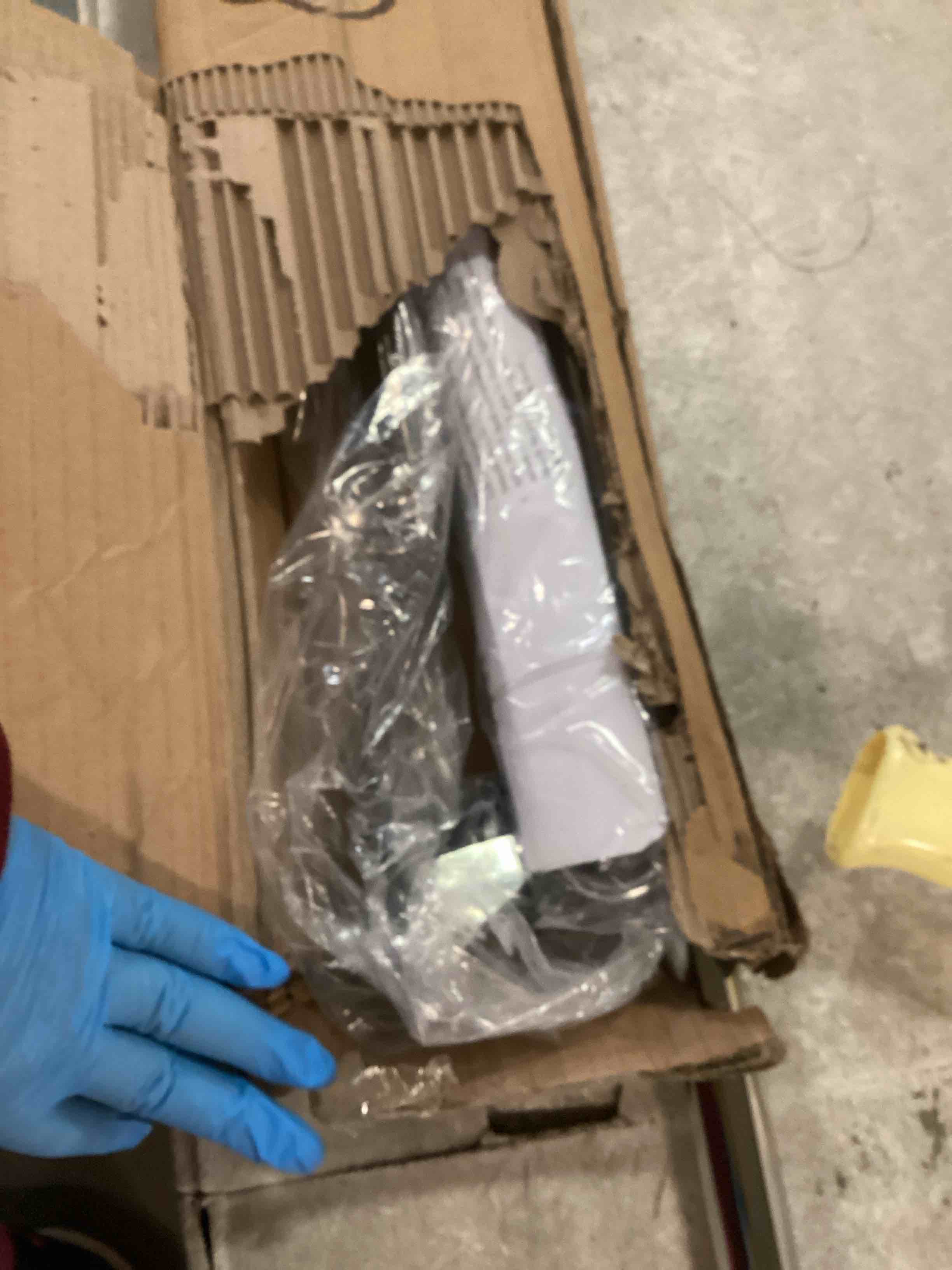 https://s3.amazonaws.com/lotting-images-prod/bidfta/PPE2190515_1738762938674.jpeg