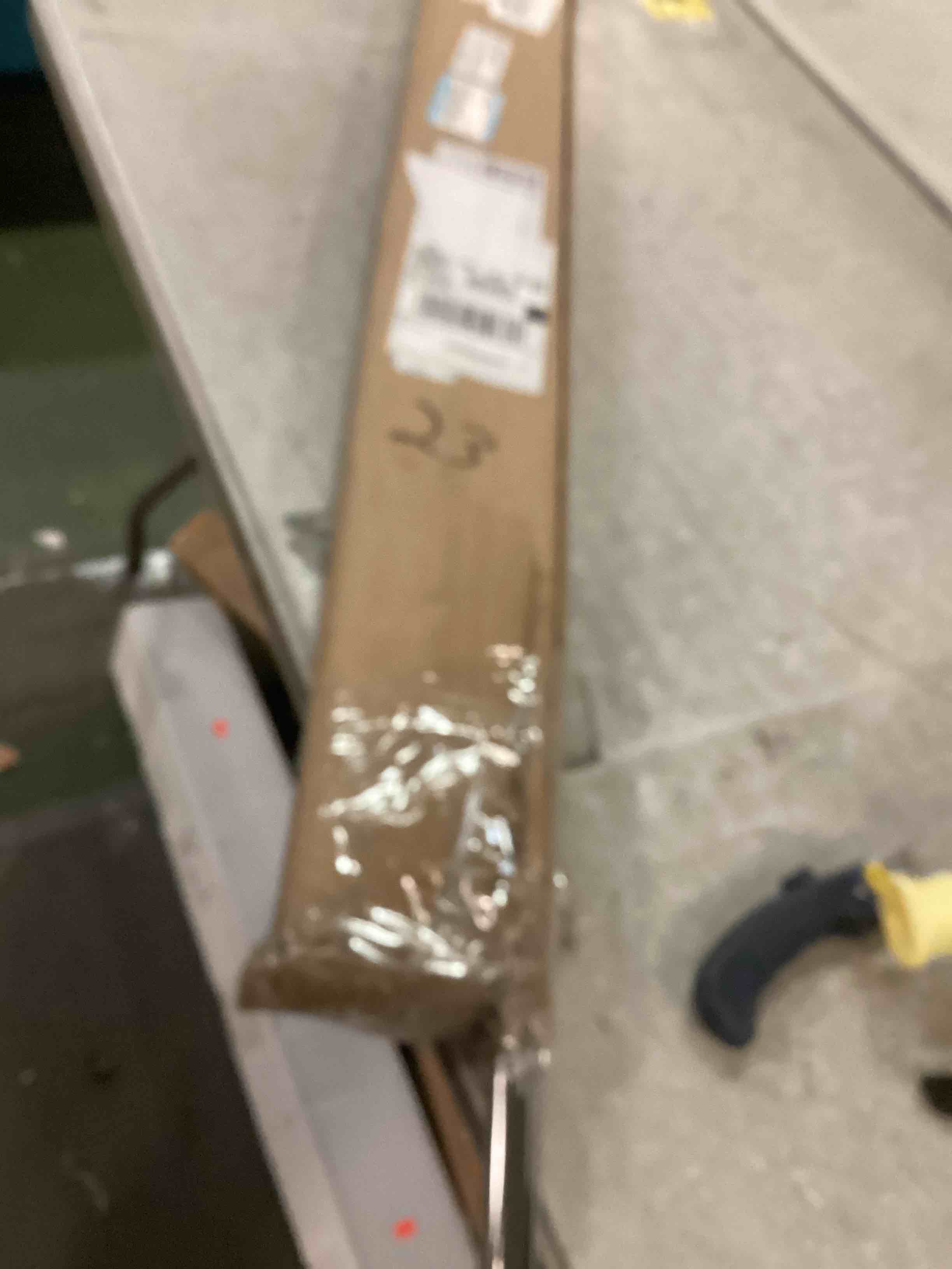 https://s3.amazonaws.com/lotting-images-prod/bidfta/PPE2190515_1738762976594.jpeg