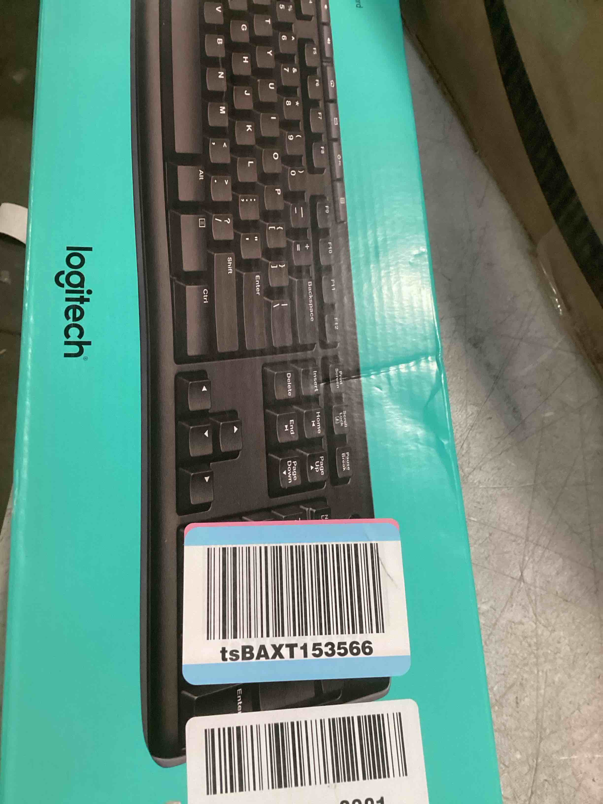 https://s3.amazonaws.com/lotting-images-prod/bidfta/PPE2191742_1736952519612.jpeg
