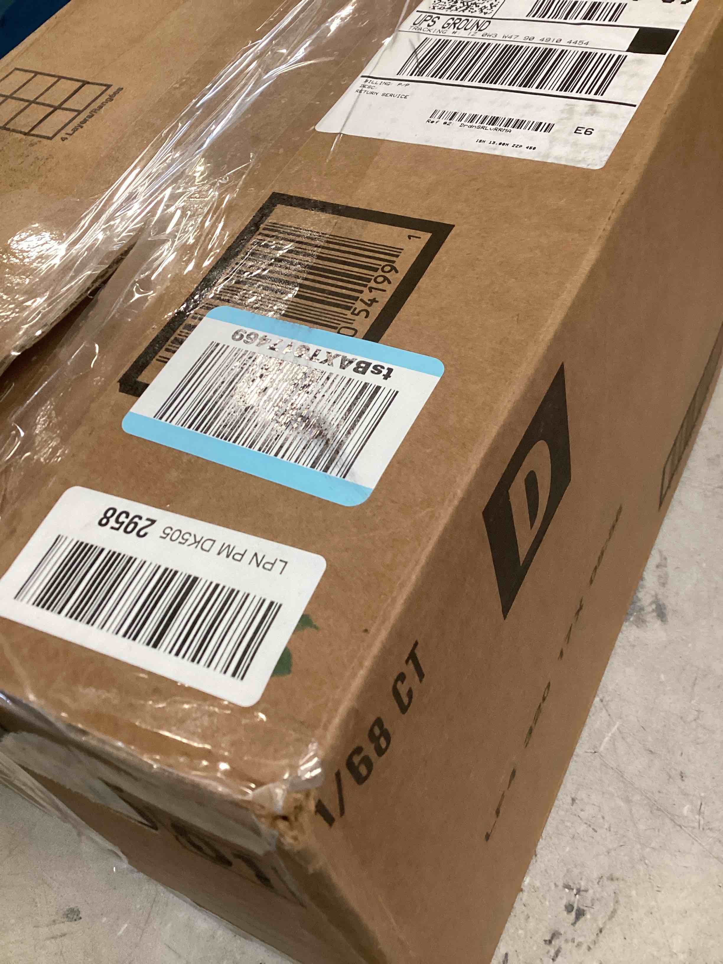 https://s3.amazonaws.com/lotting-images-prod/bidfta/PPE2192221_1737131959487.jpeg