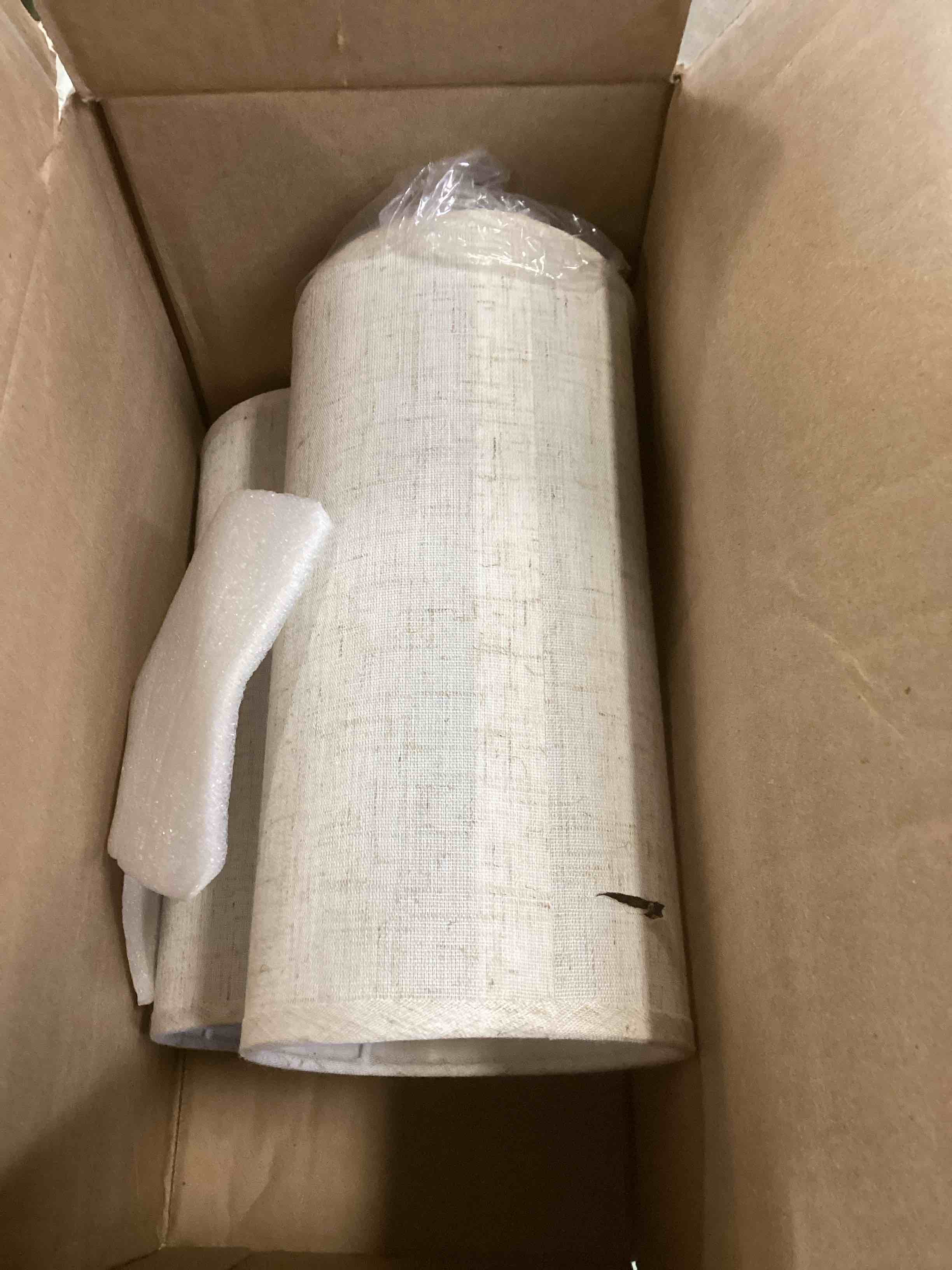 https://s3.amazonaws.com/lotting-images-prod/bidfta/PPE2192224_1737131692477.jpeg