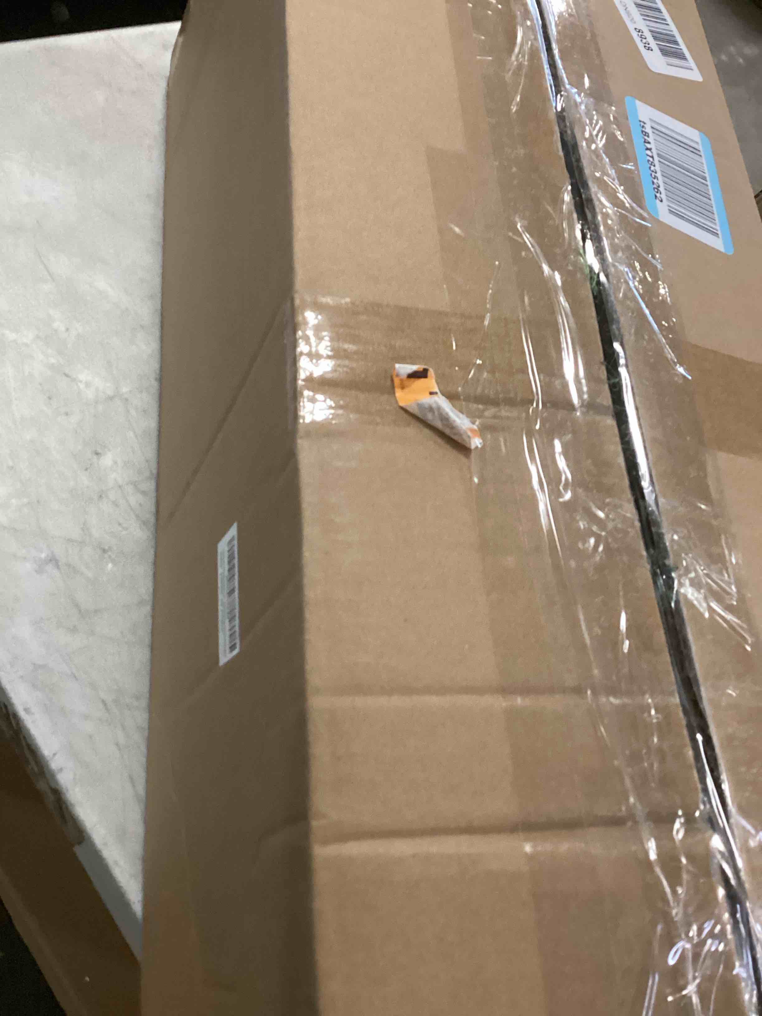 https://s3.amazonaws.com/lotting-images-prod/bidfta/PPE2192352_1737383857058.jpeg