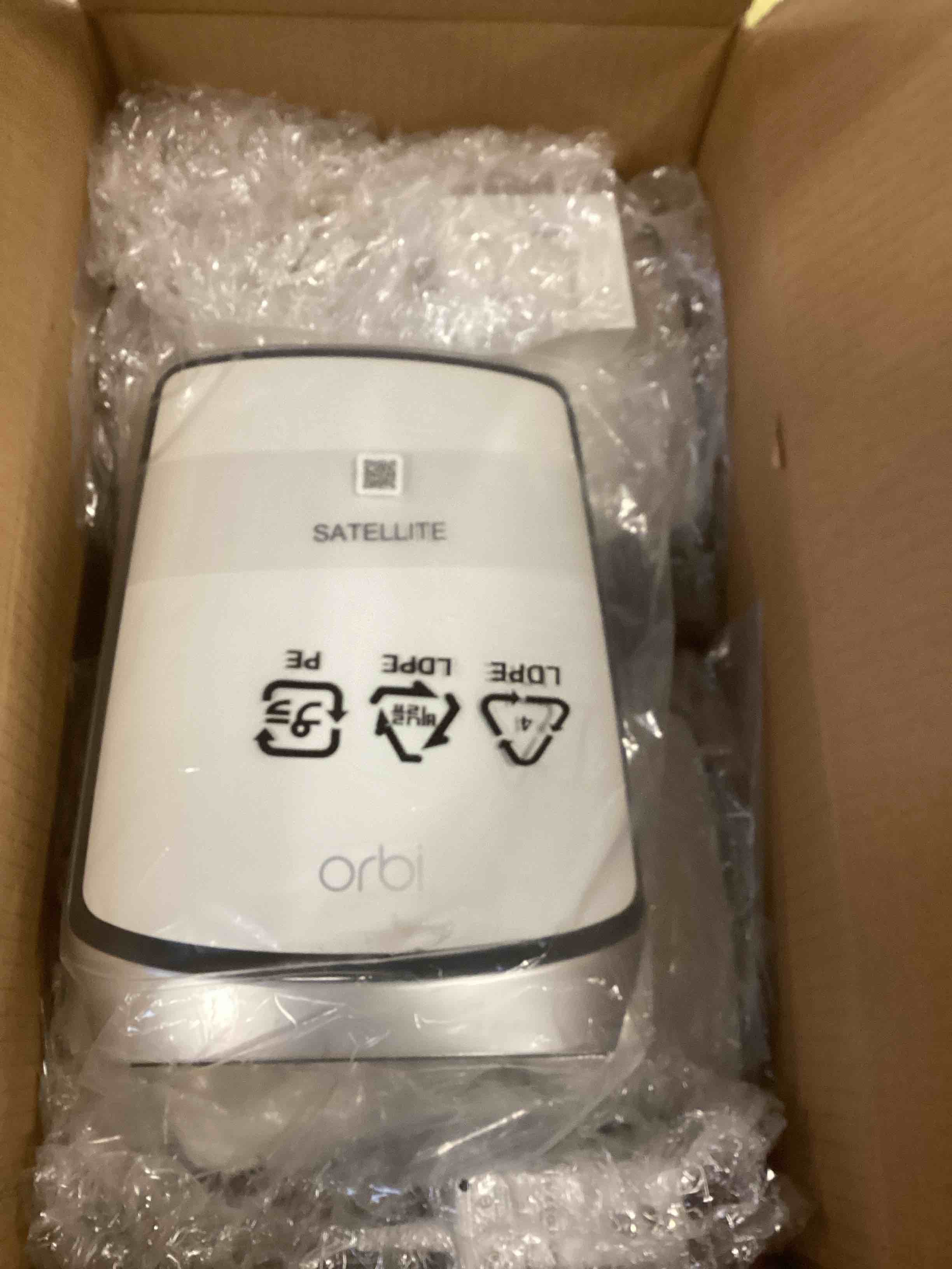 https://s3.amazonaws.com/lotting-images-prod/bidfta/PPE2192664_1737492490093.jpeg